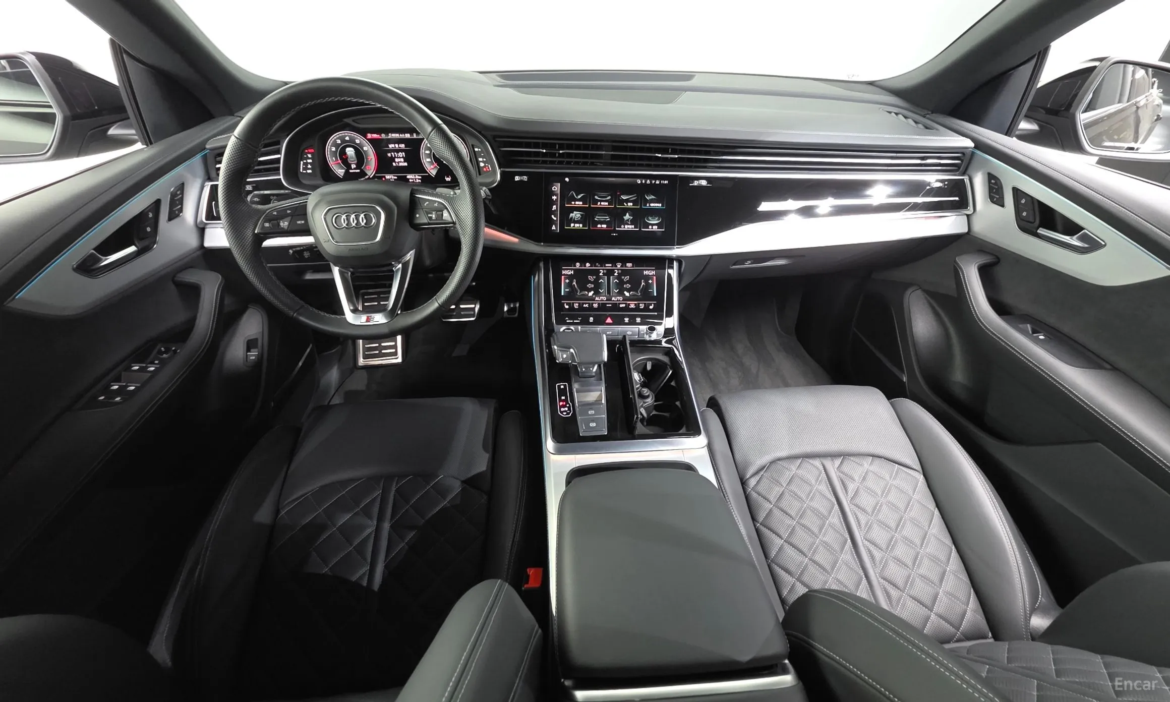 Audi Q8 (4M) превью 7