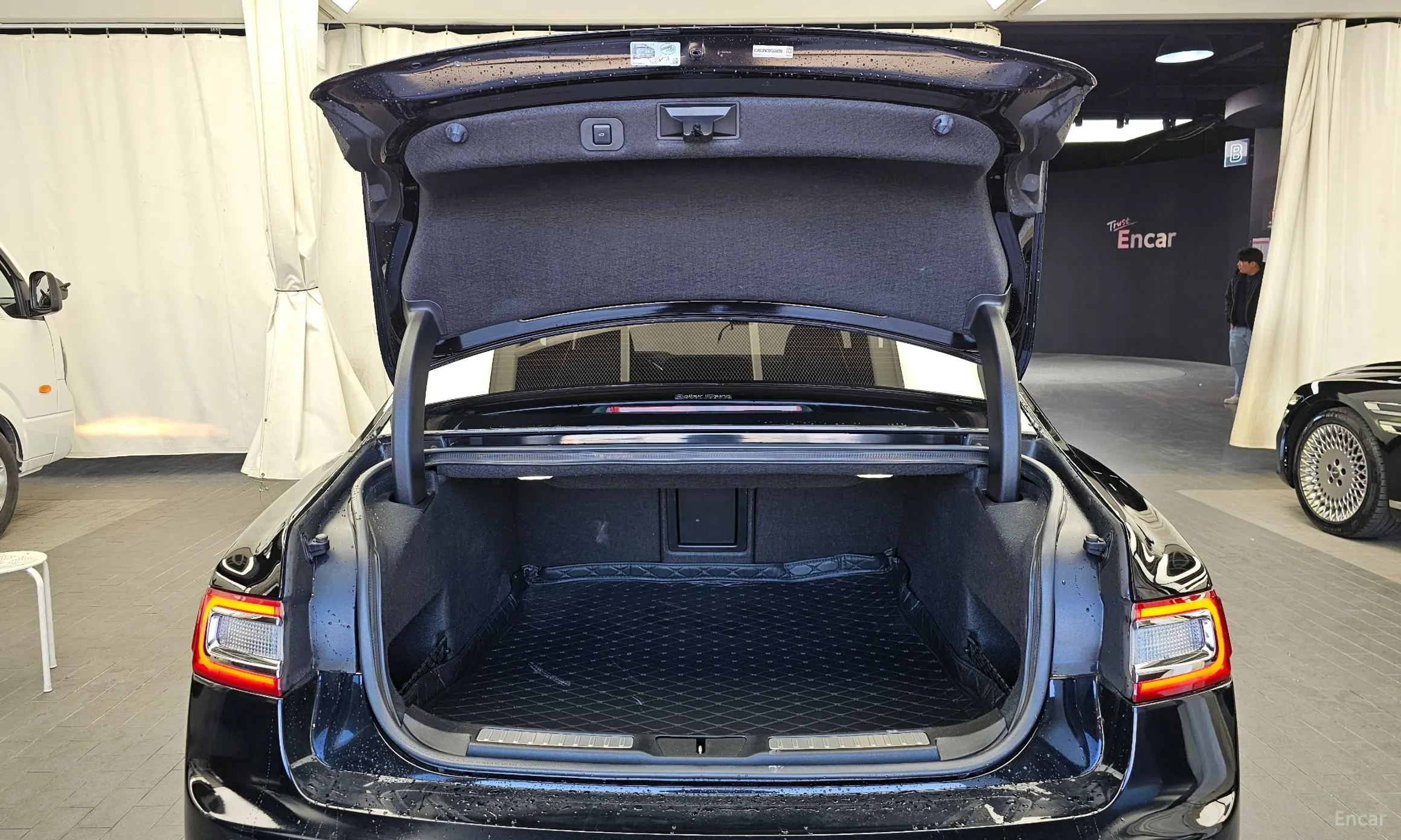 Lincoln Continental Gen 10 превью 20