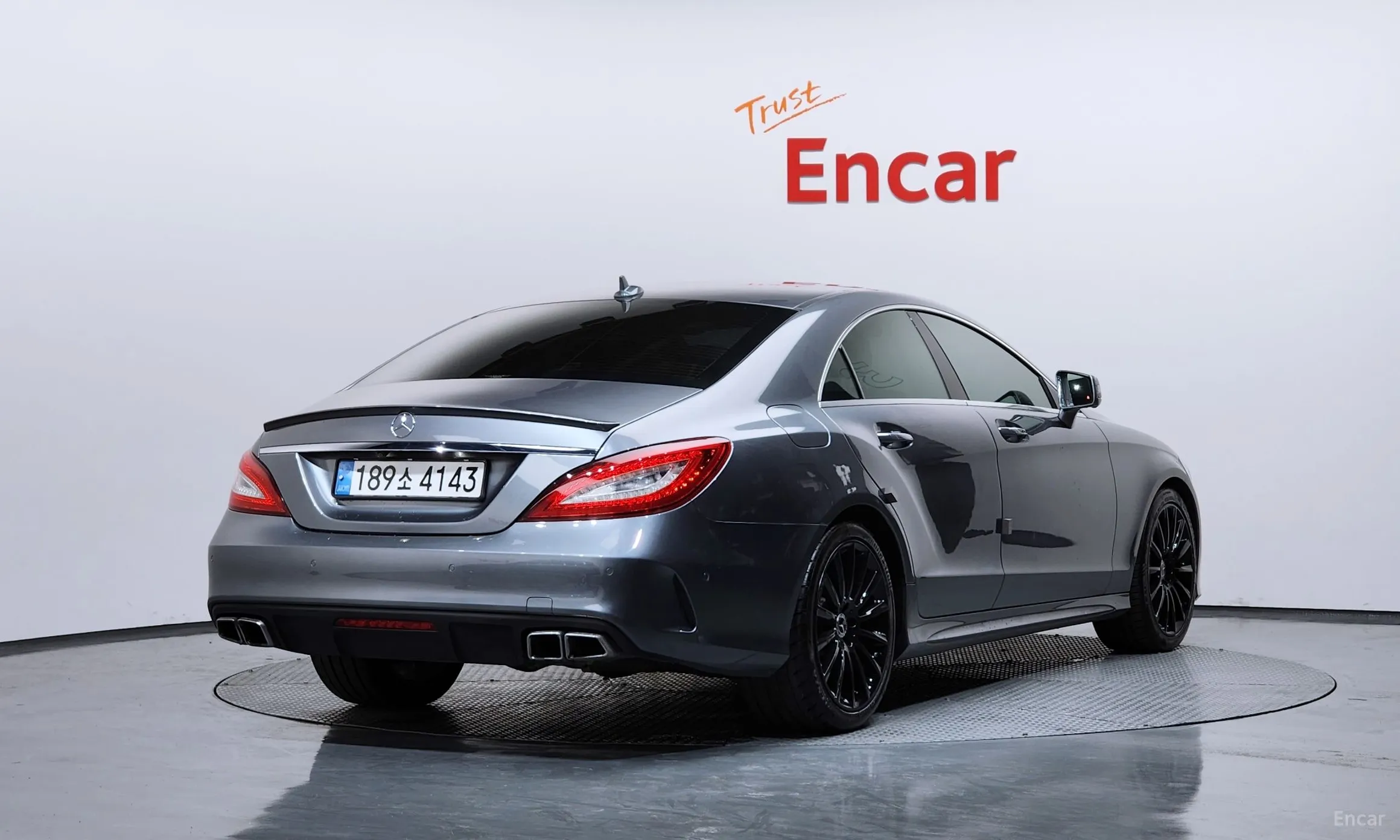 Mercedes Benz CLS-Class W218
