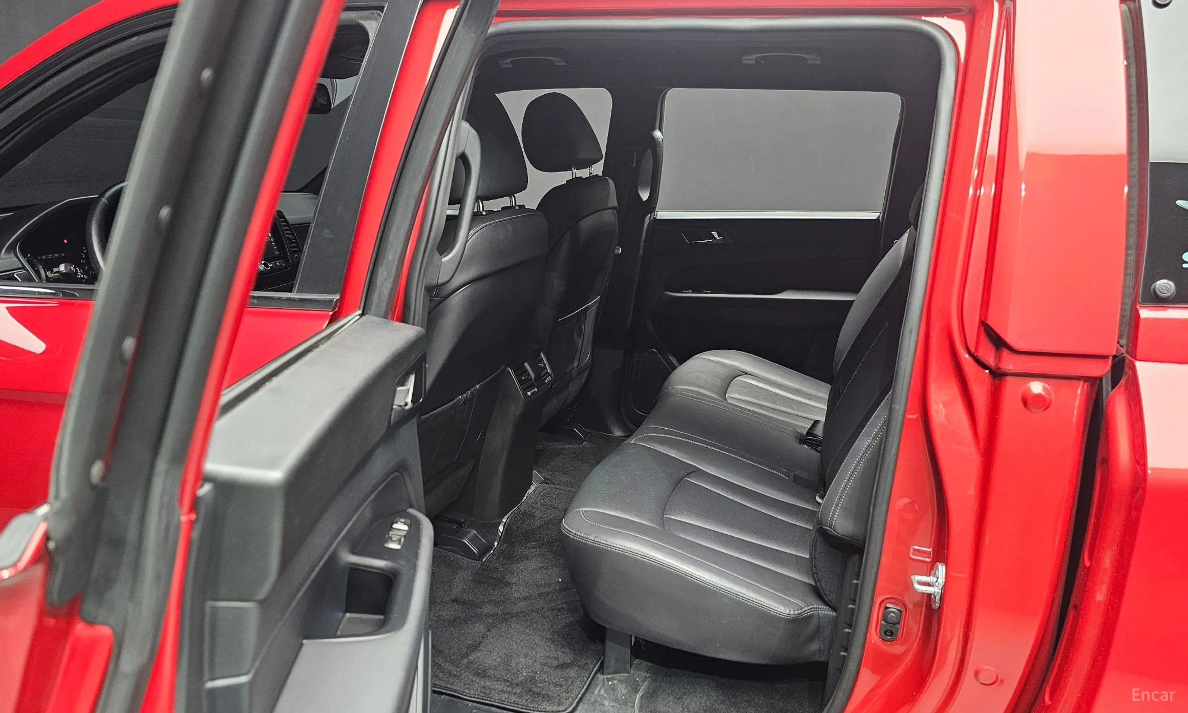 KG Mobility (SsangYong) Rexton Sports превью 12