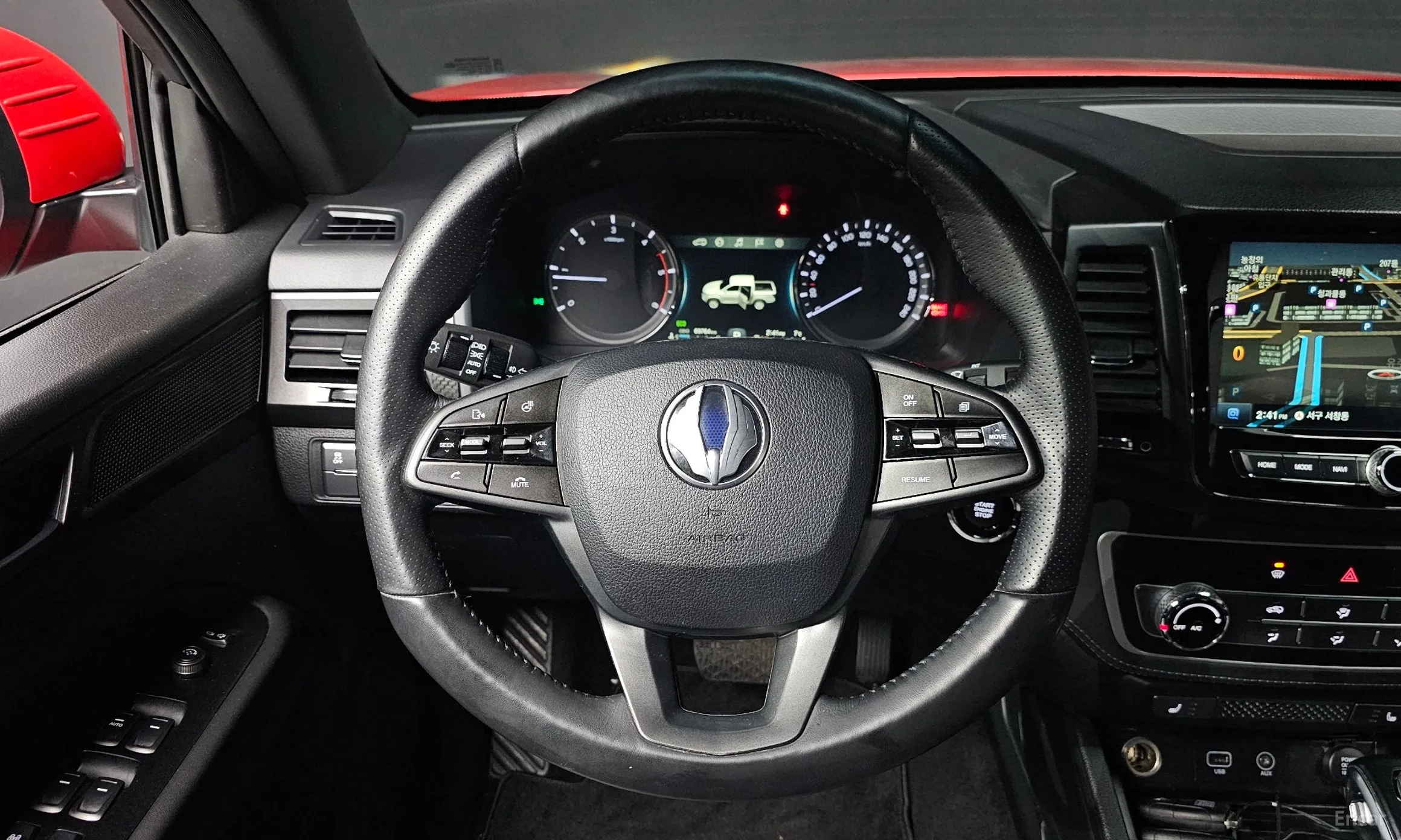 KG Mobility (SsangYong) Rexton Sports превью 13