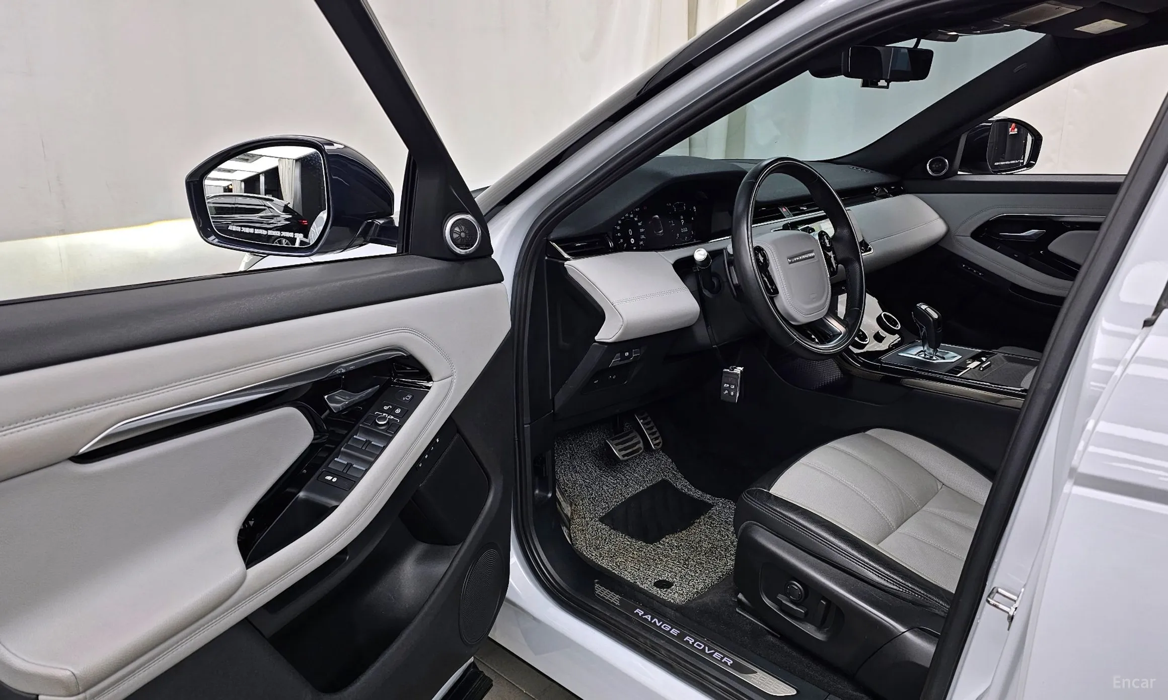 Land Rover Range Rover Evoque 2nd Generation превью 10