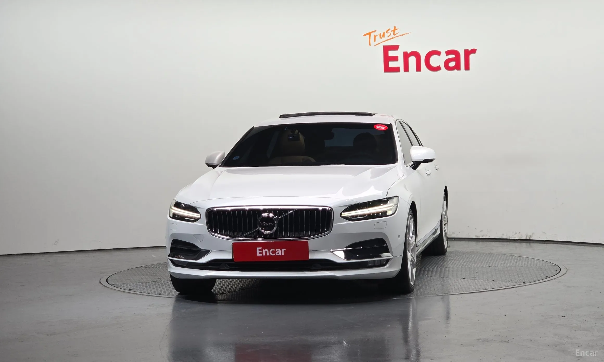 Volvo S90 превью 3