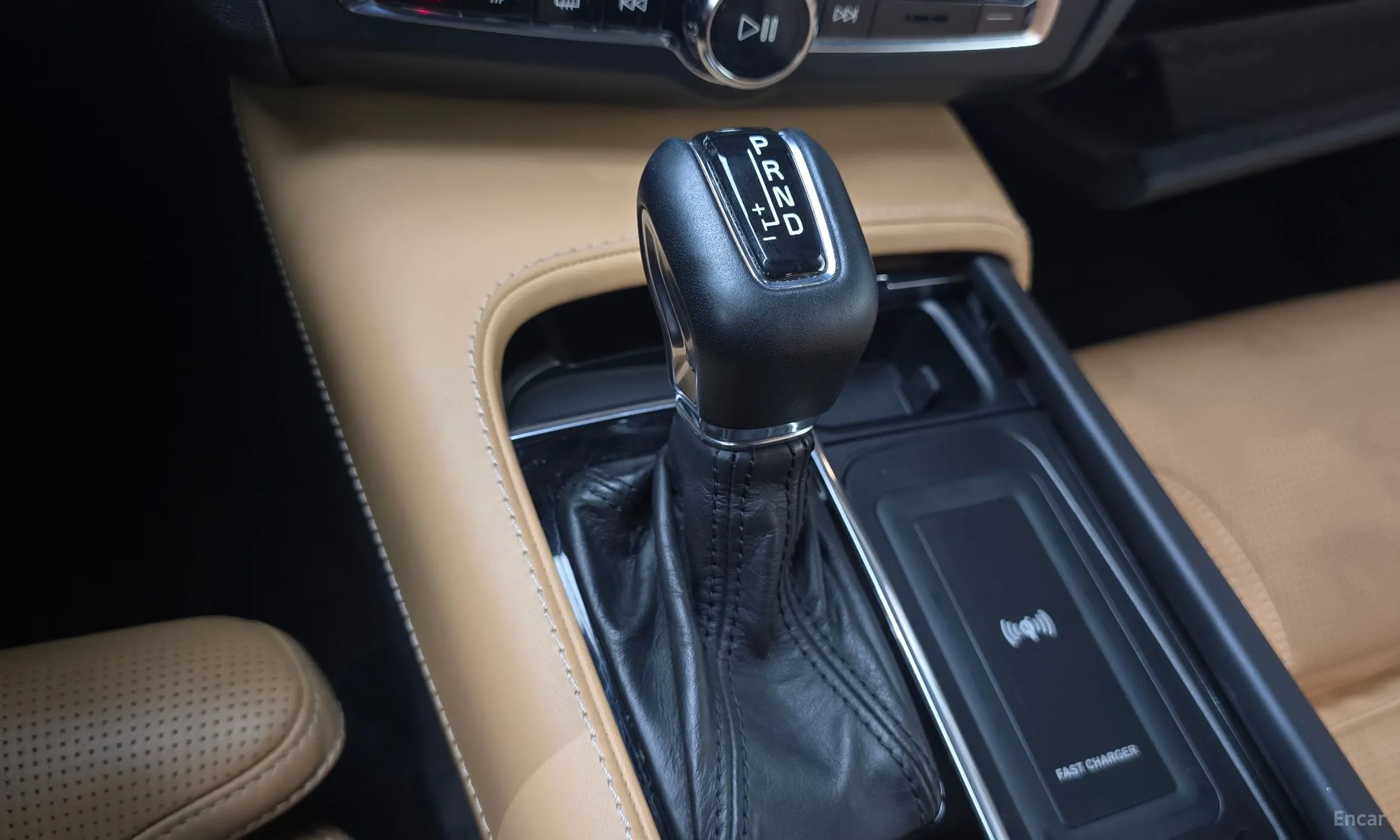 Volvo S90 превью 9