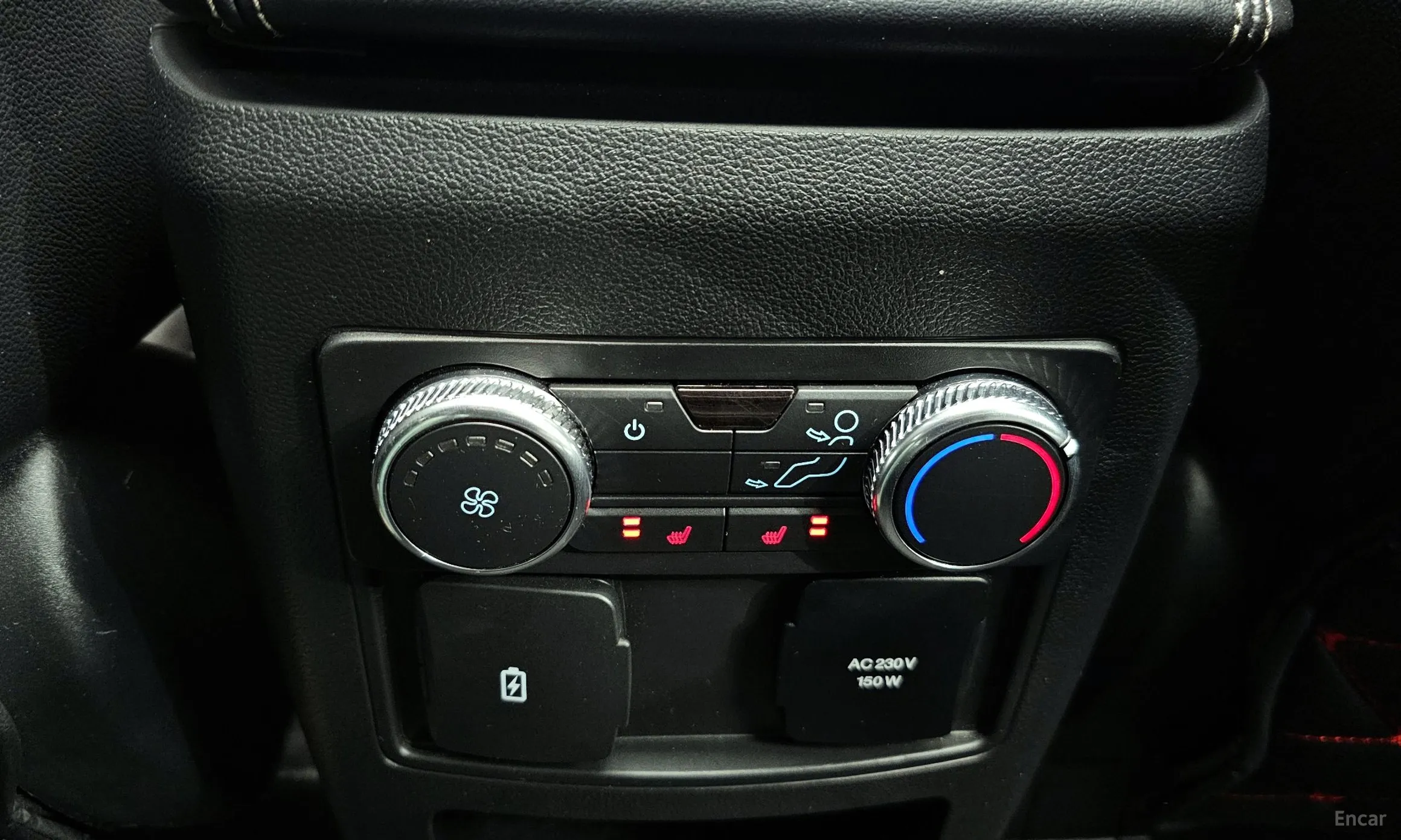 Ford Explorer 6th Generation превью 19