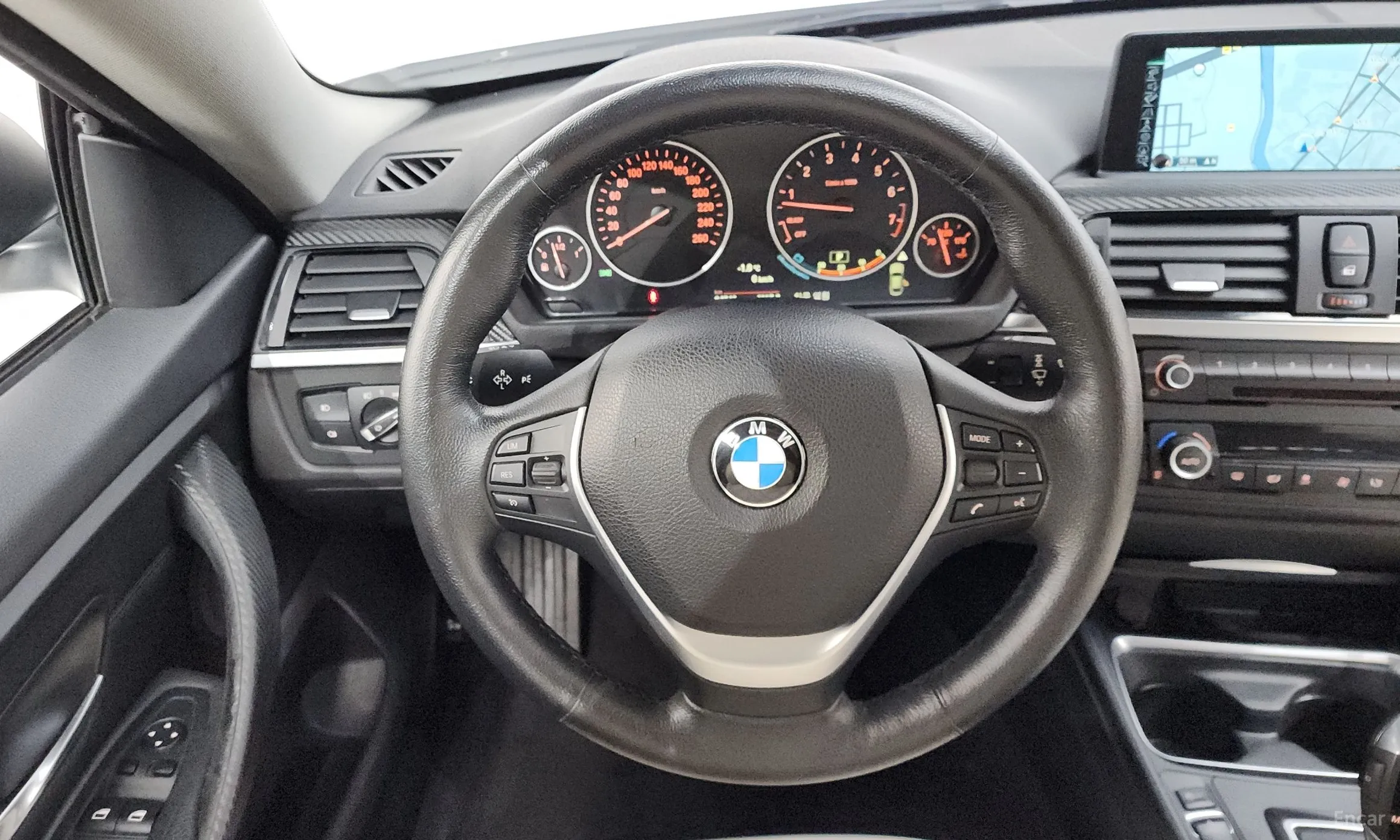 BMW Series 4 (F32) превью 13