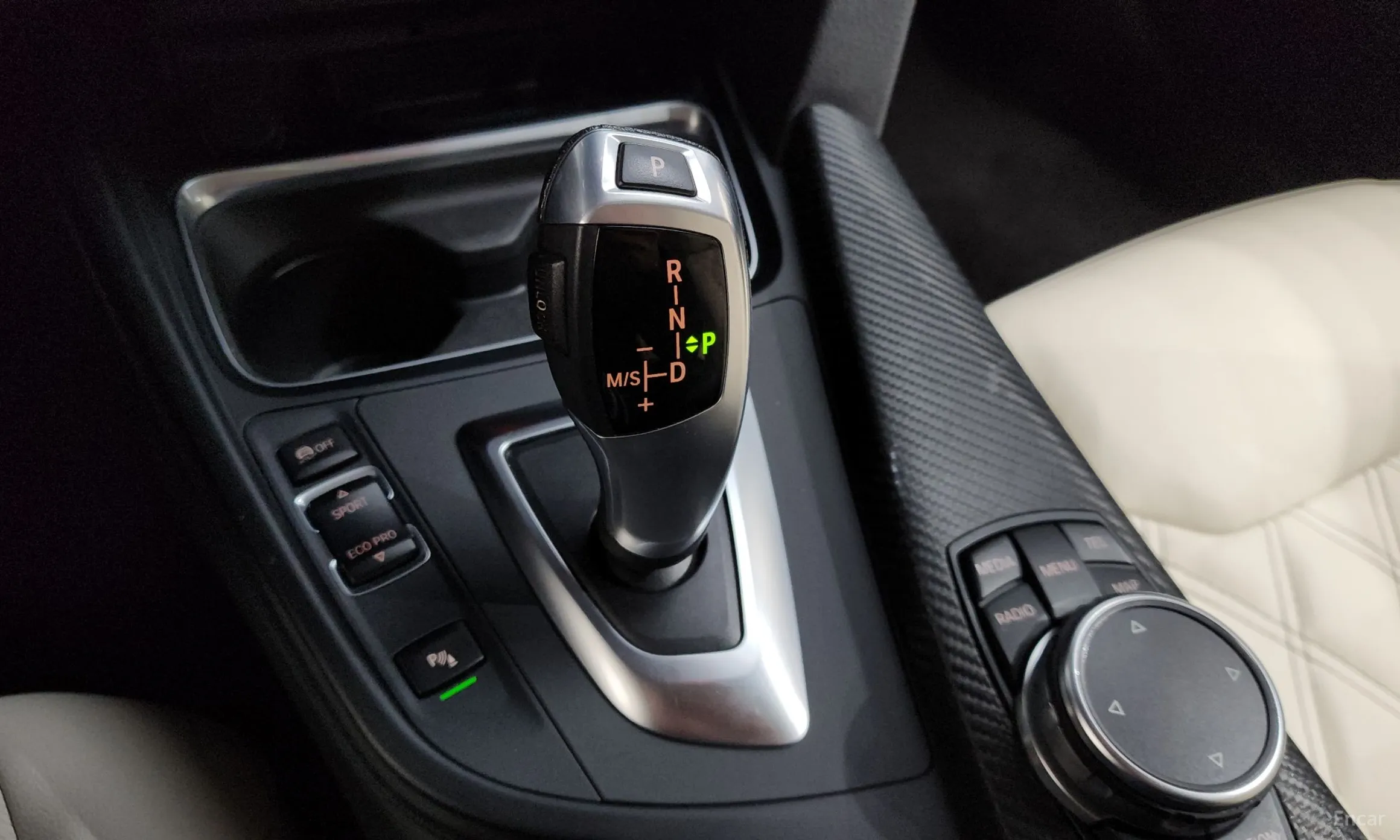 BMW Series 4 (F32) превью 9