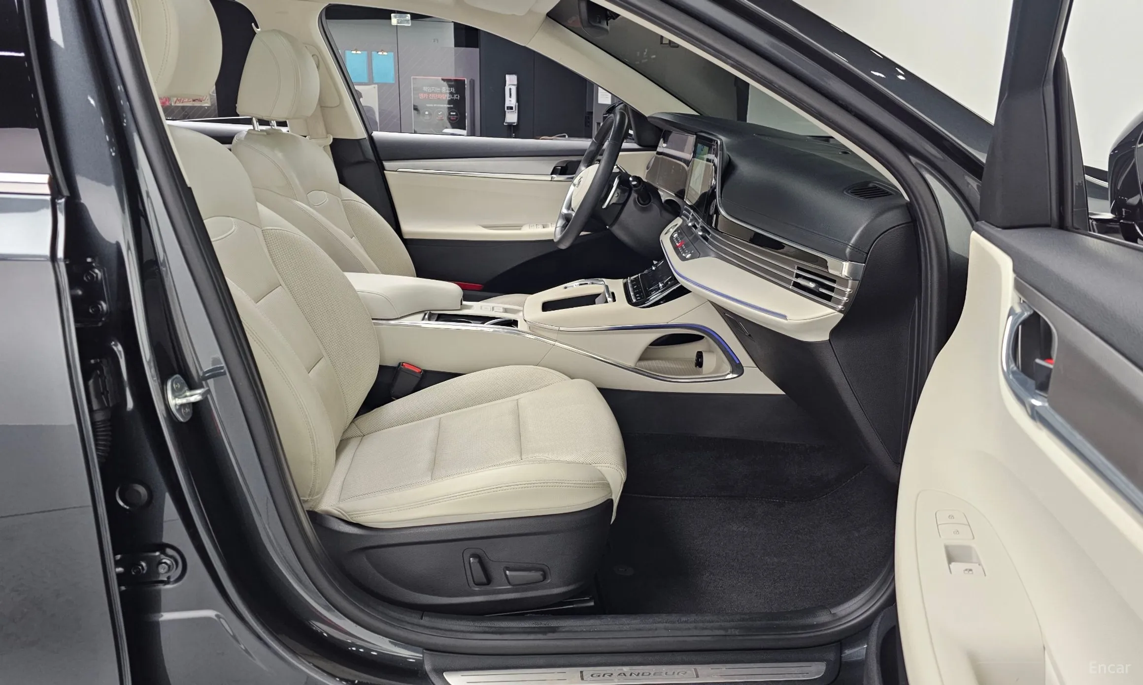 Hyundai Grandeur IG превью 11