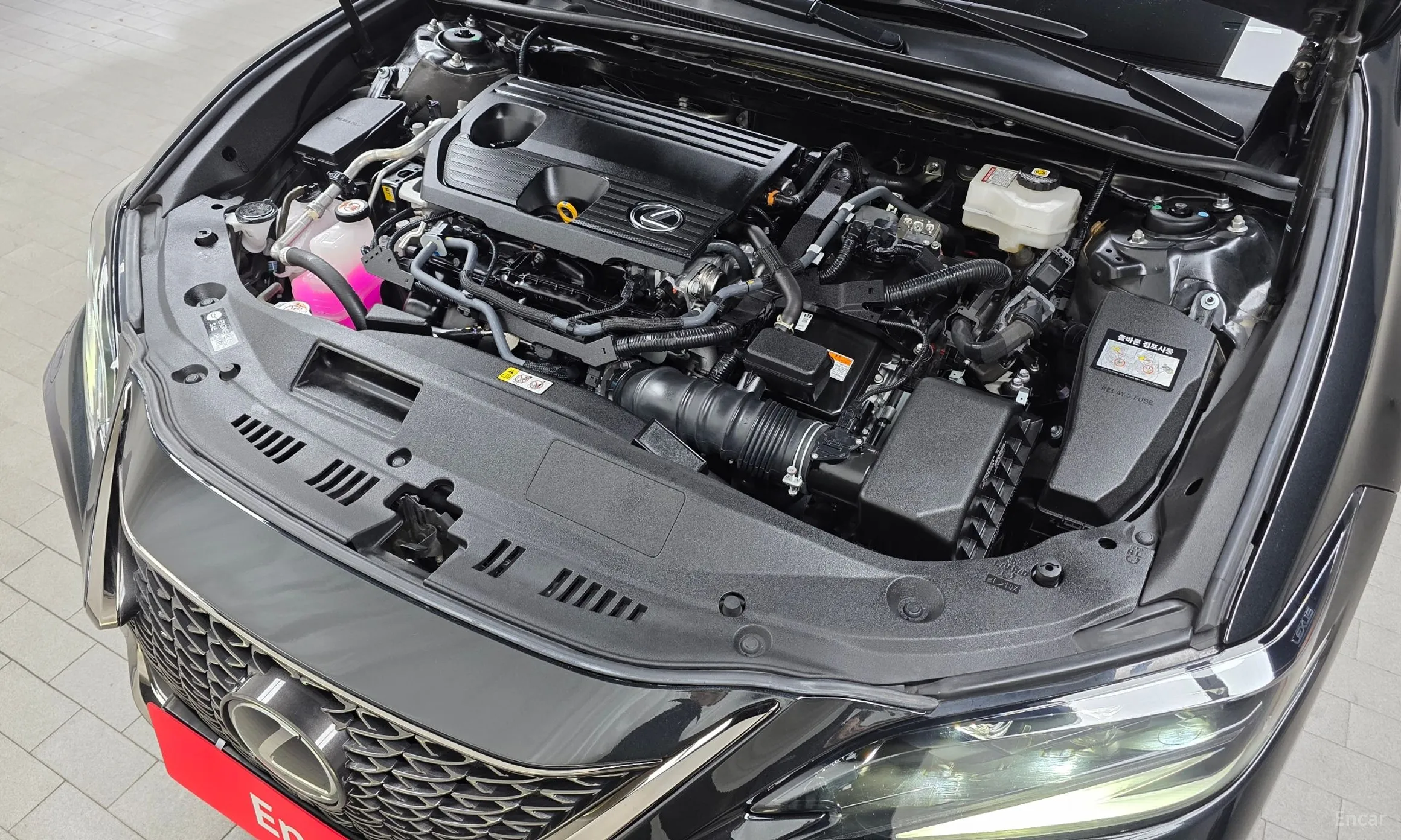 Lexus ES300h 7th Generation превью 6
