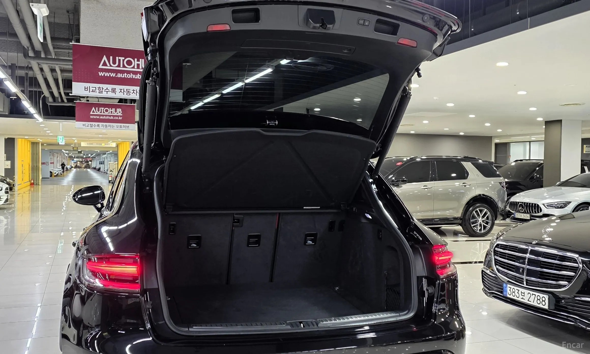 Porsche Macan превью 8
