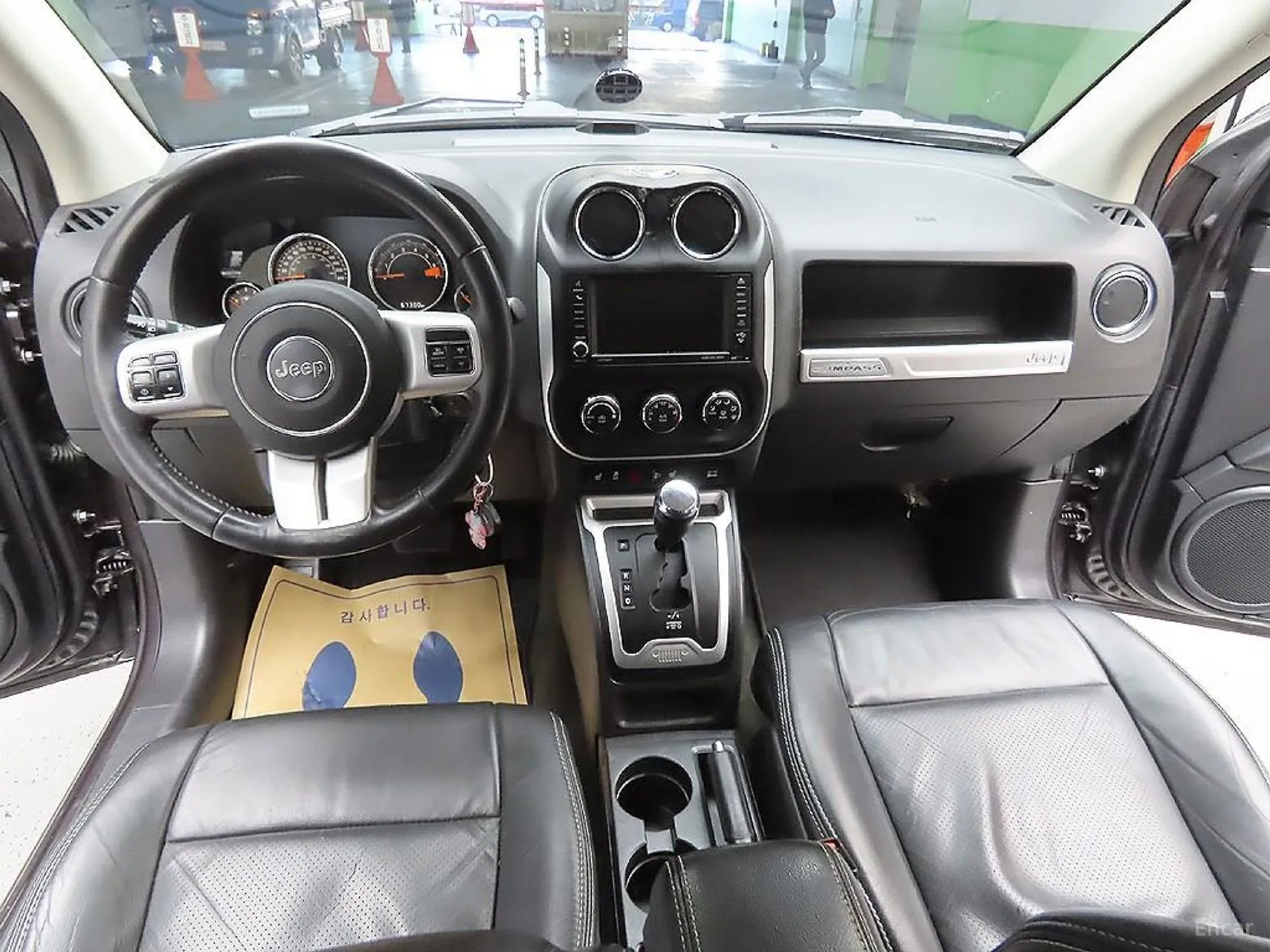 Jeep Compass превью 11