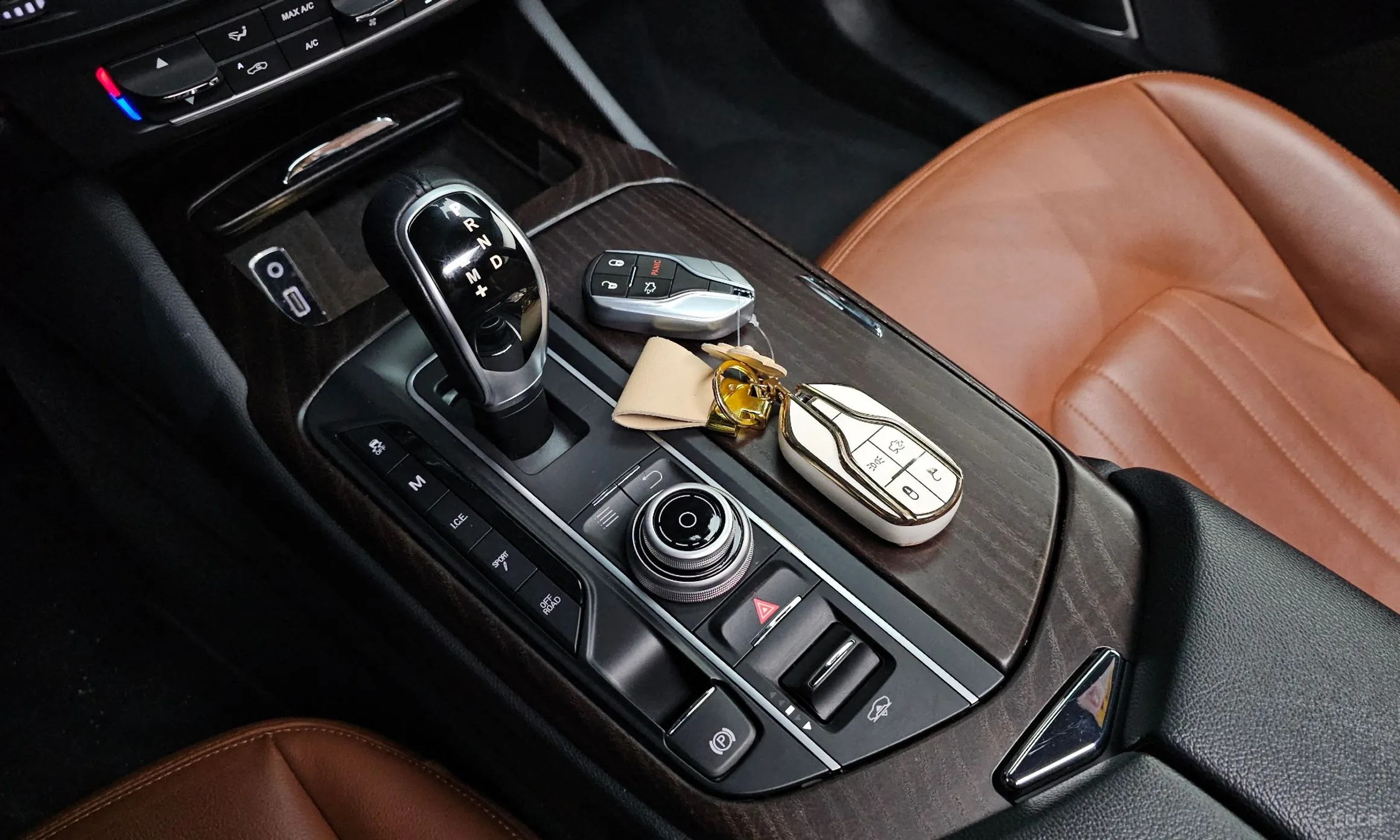 Maserati Levante превью 9