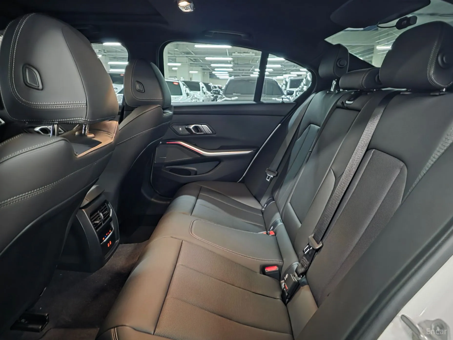 BMW 3 Series (G20) превью 8