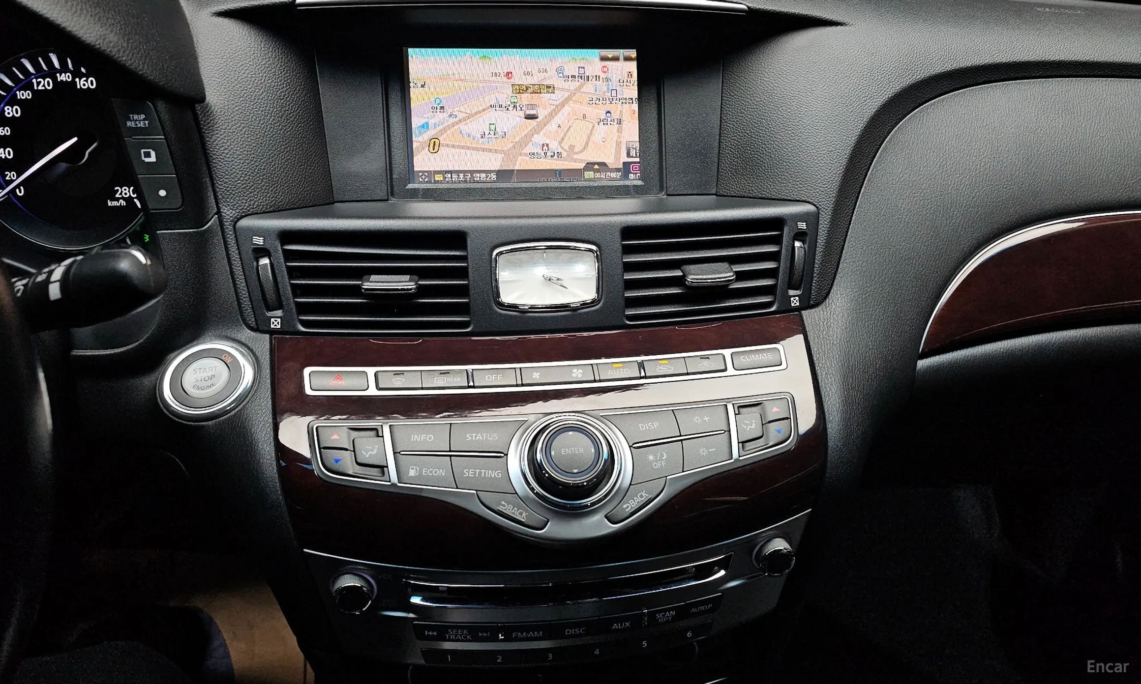 Infiniti M37 превью 18
