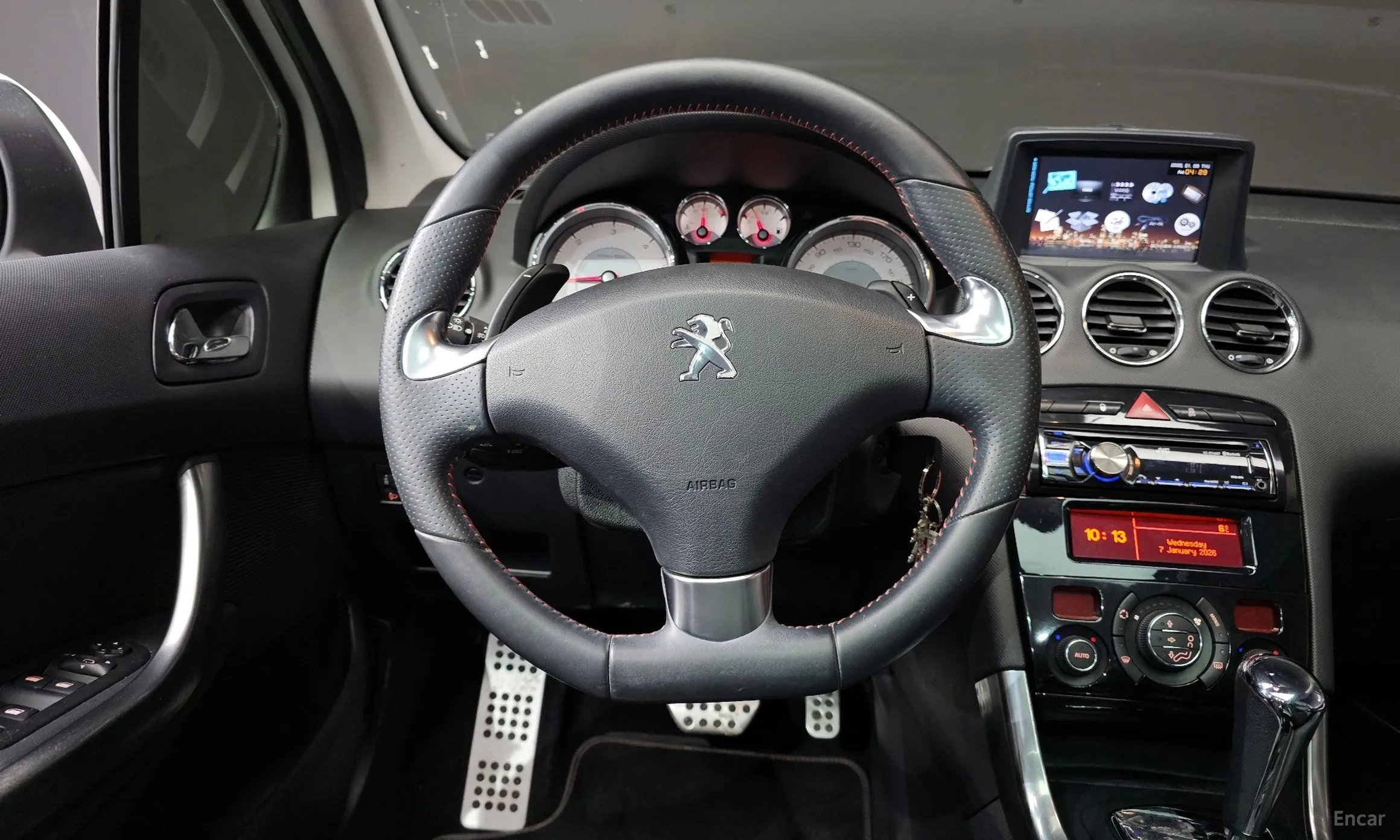 Peugeot 308 превью 13