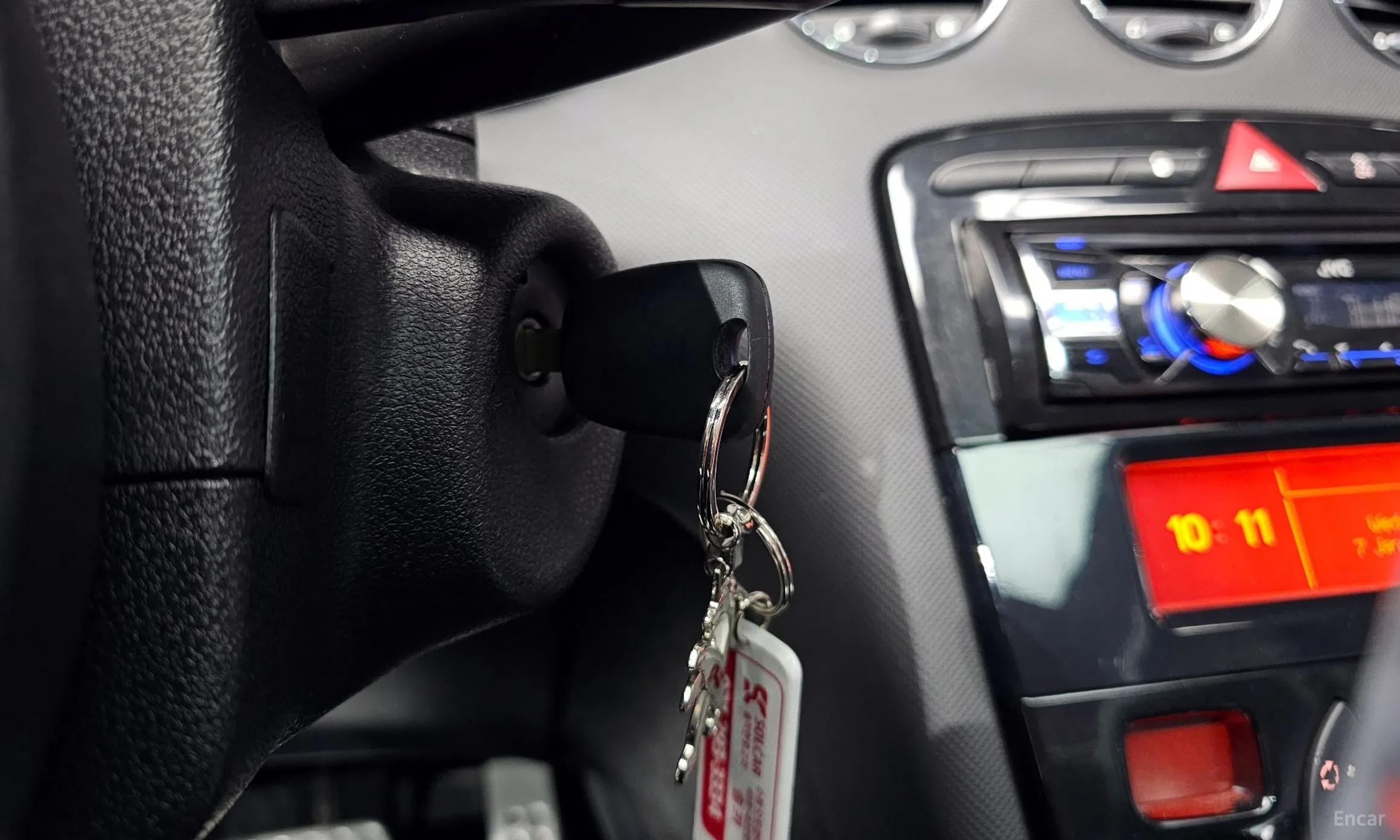 Peugeot 308 превью 16