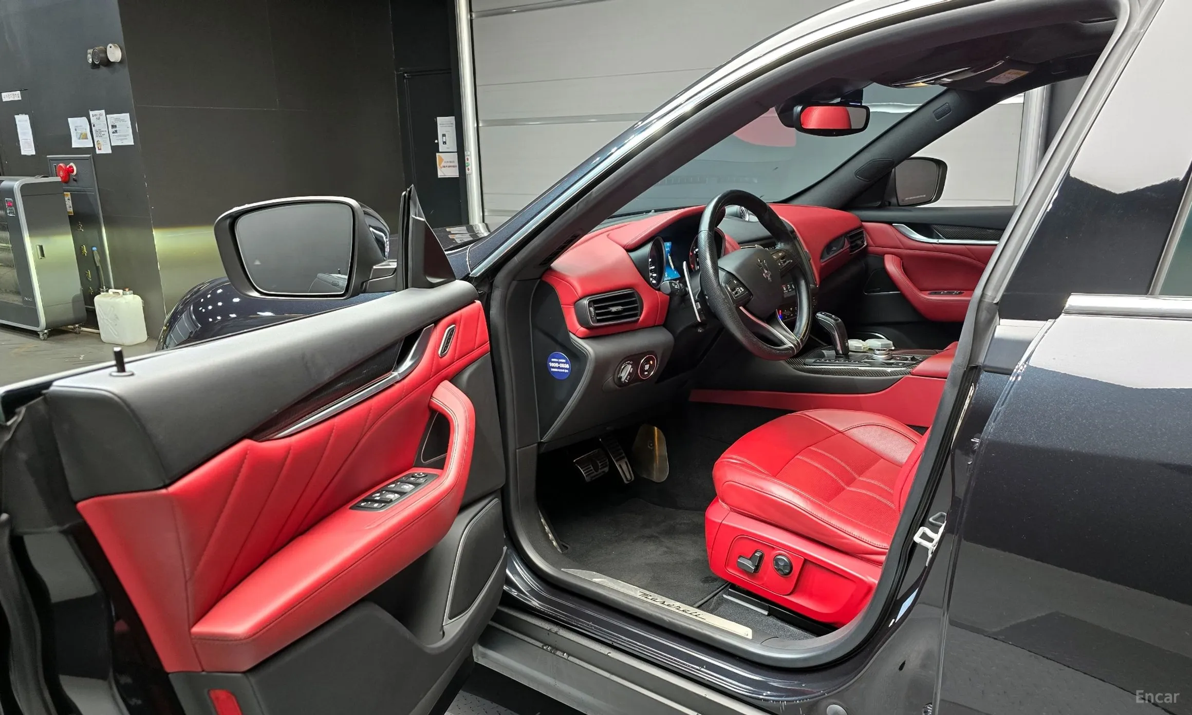 Maserati Levante превью 11