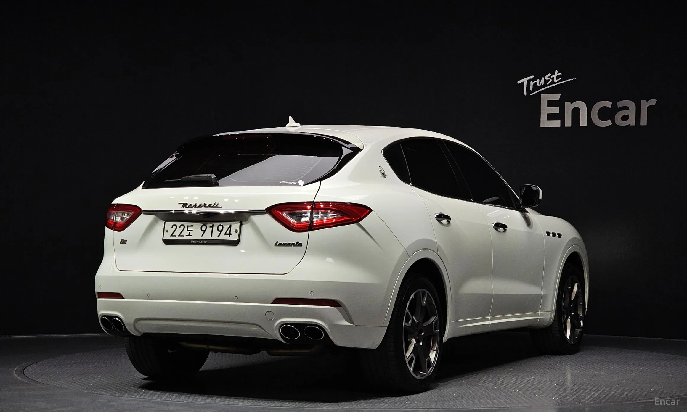 Maserati Levante превью 2