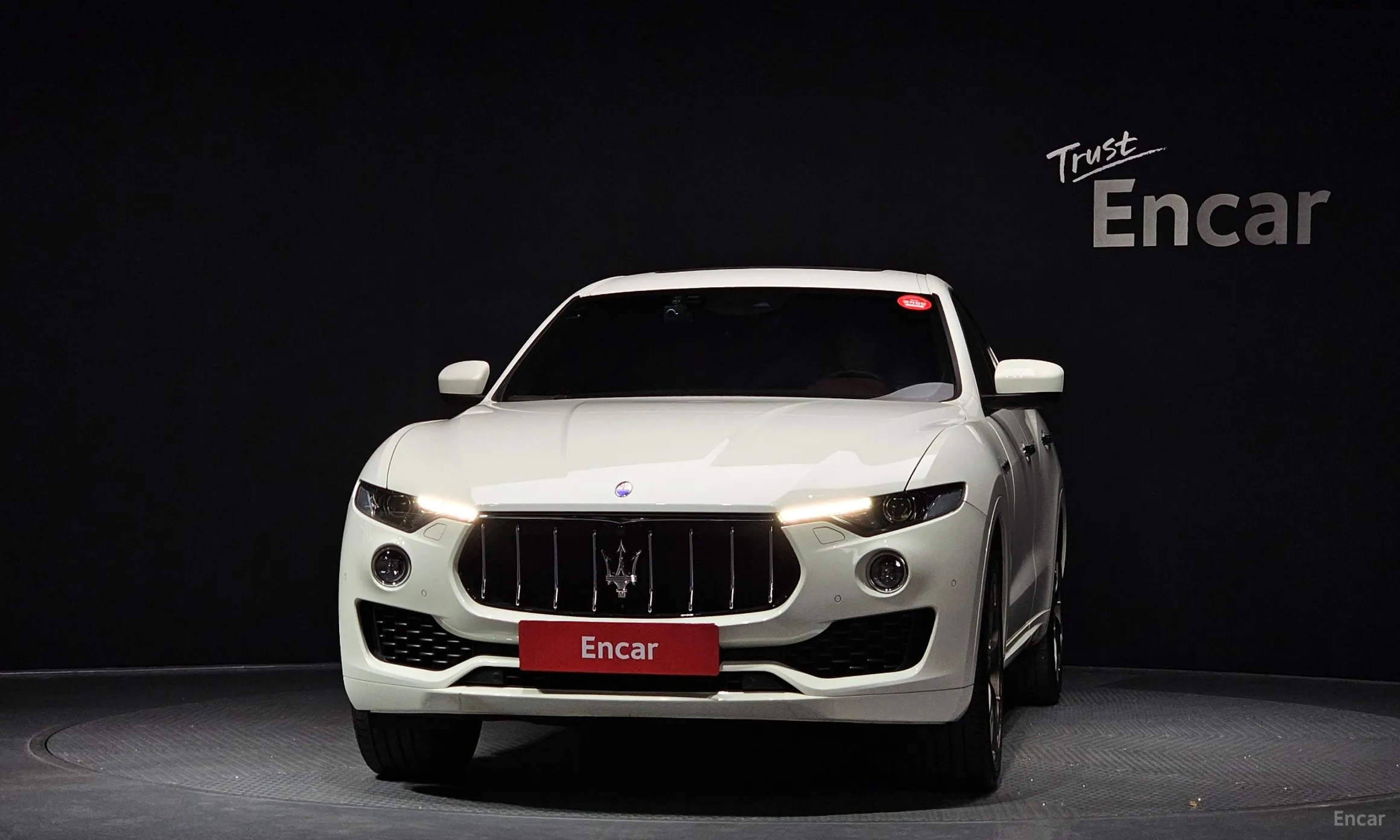 Maserati Levante превью 3