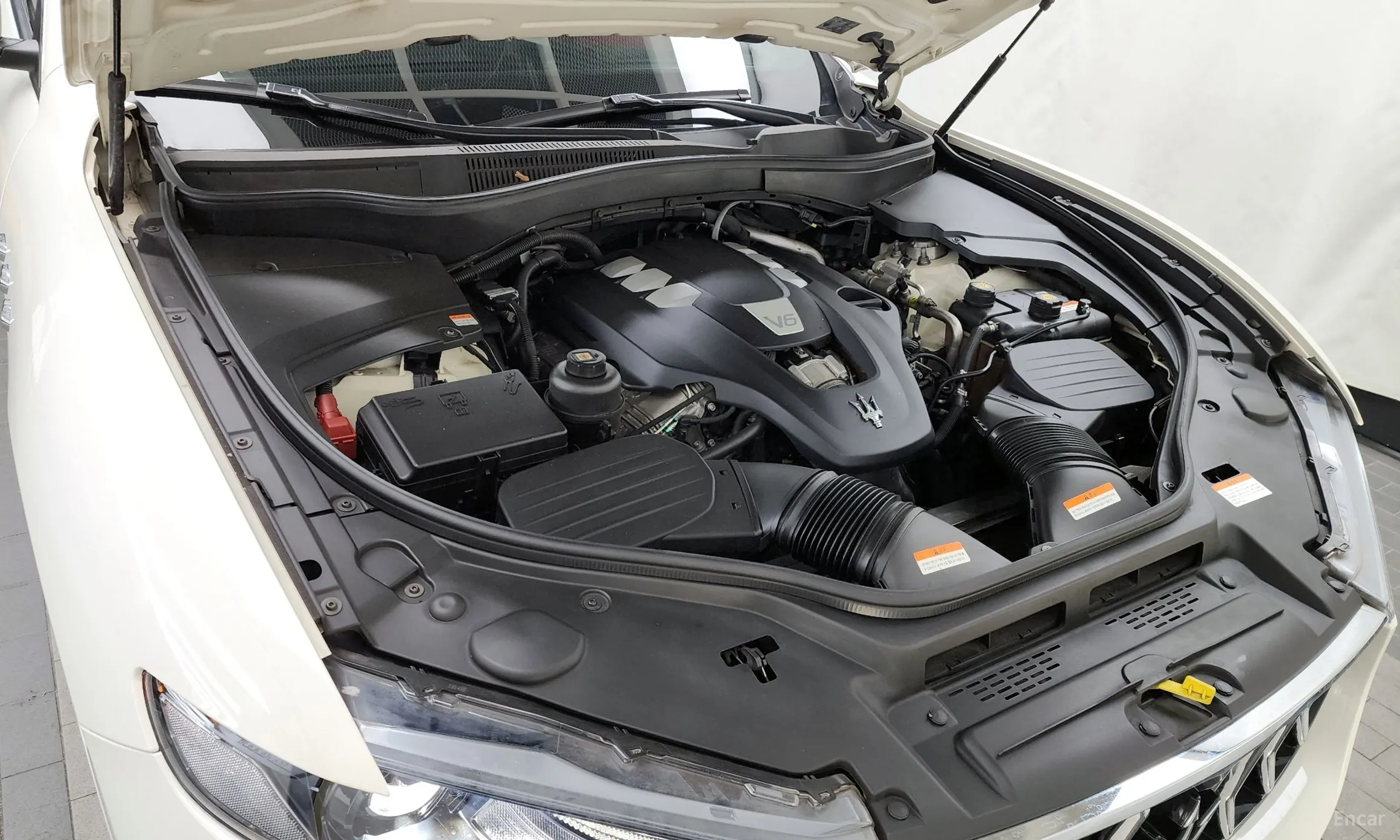Maserati Levante превью 6