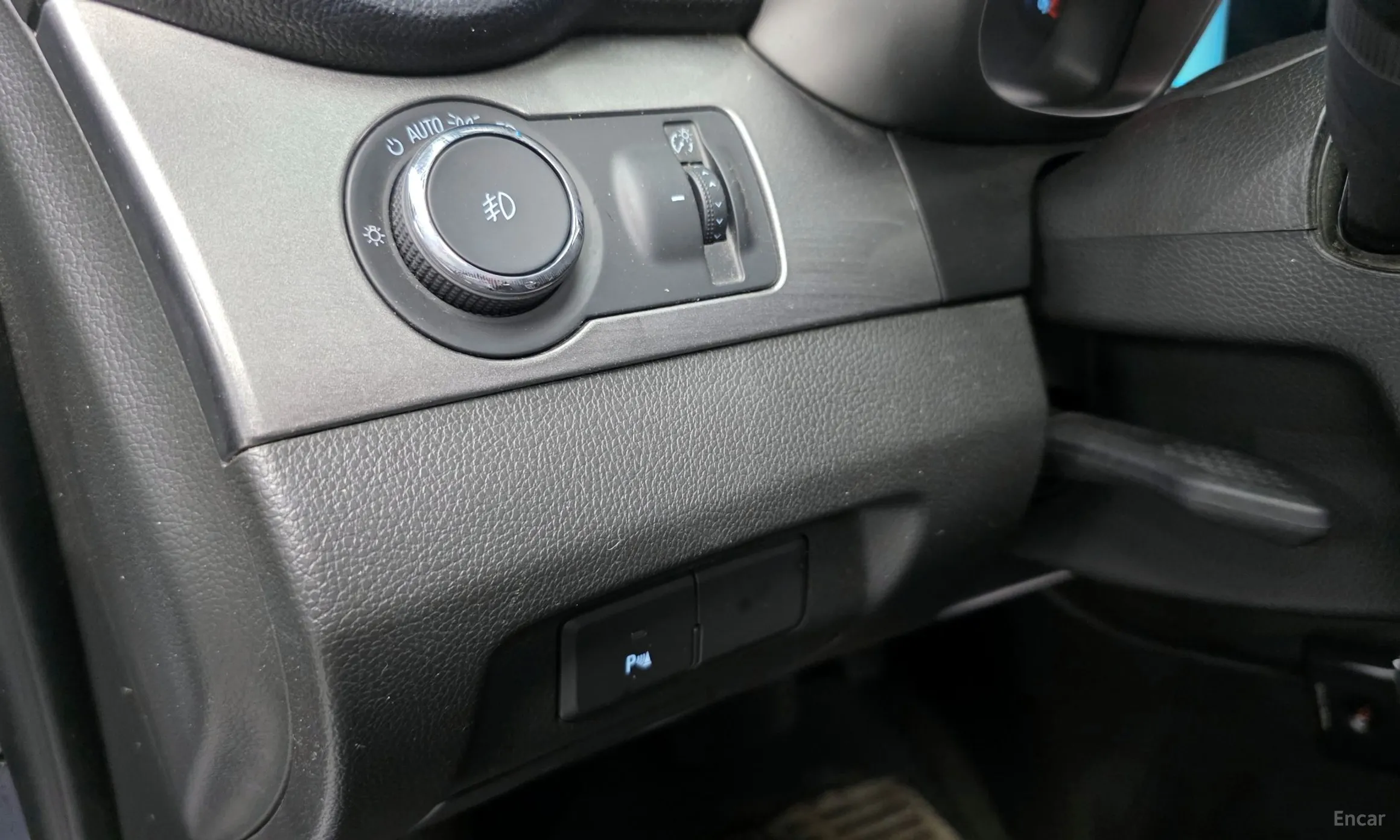 Chevrolet (GM Daewoo) Orlando превью 14