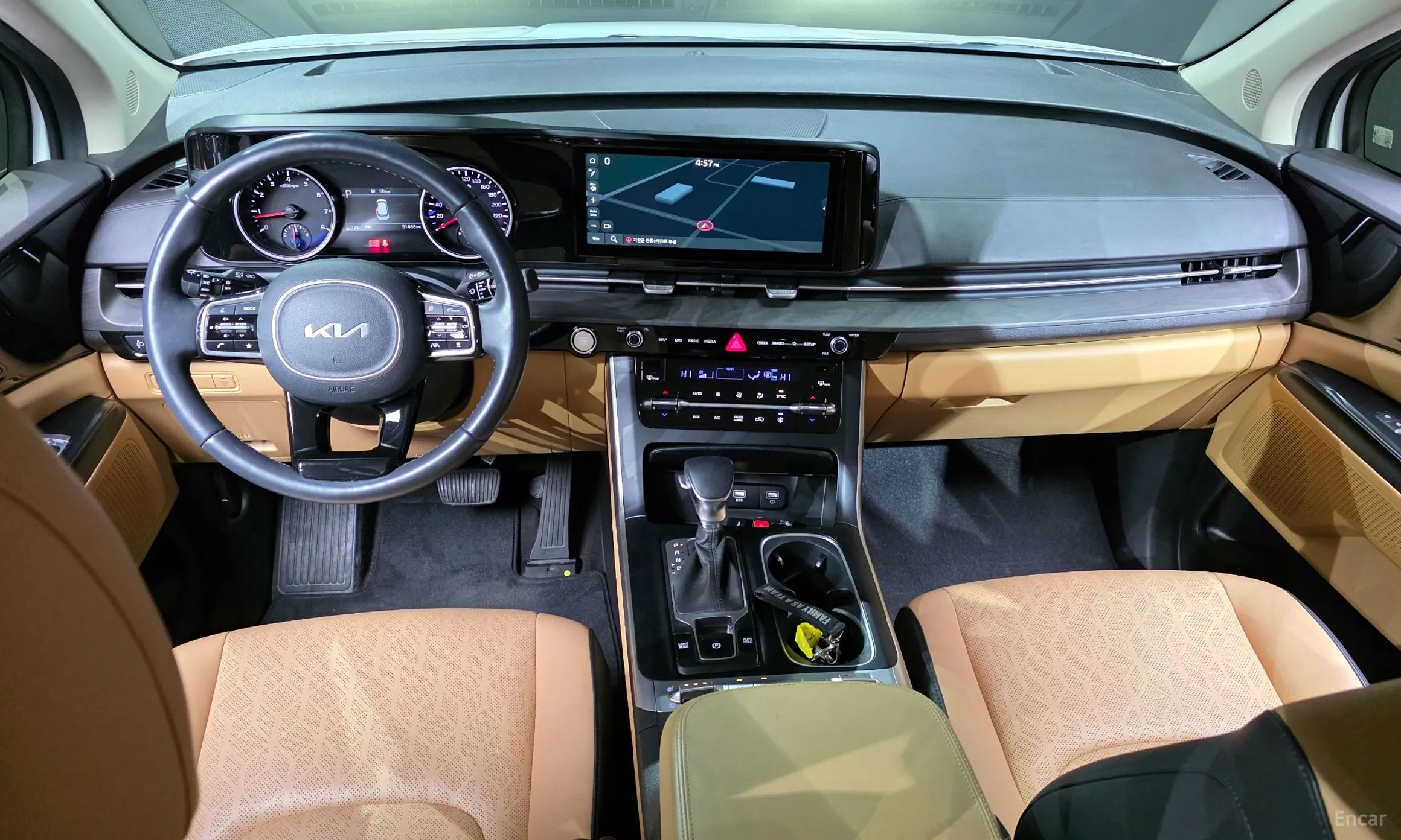 Kia Carnival Gen 4 превью 7