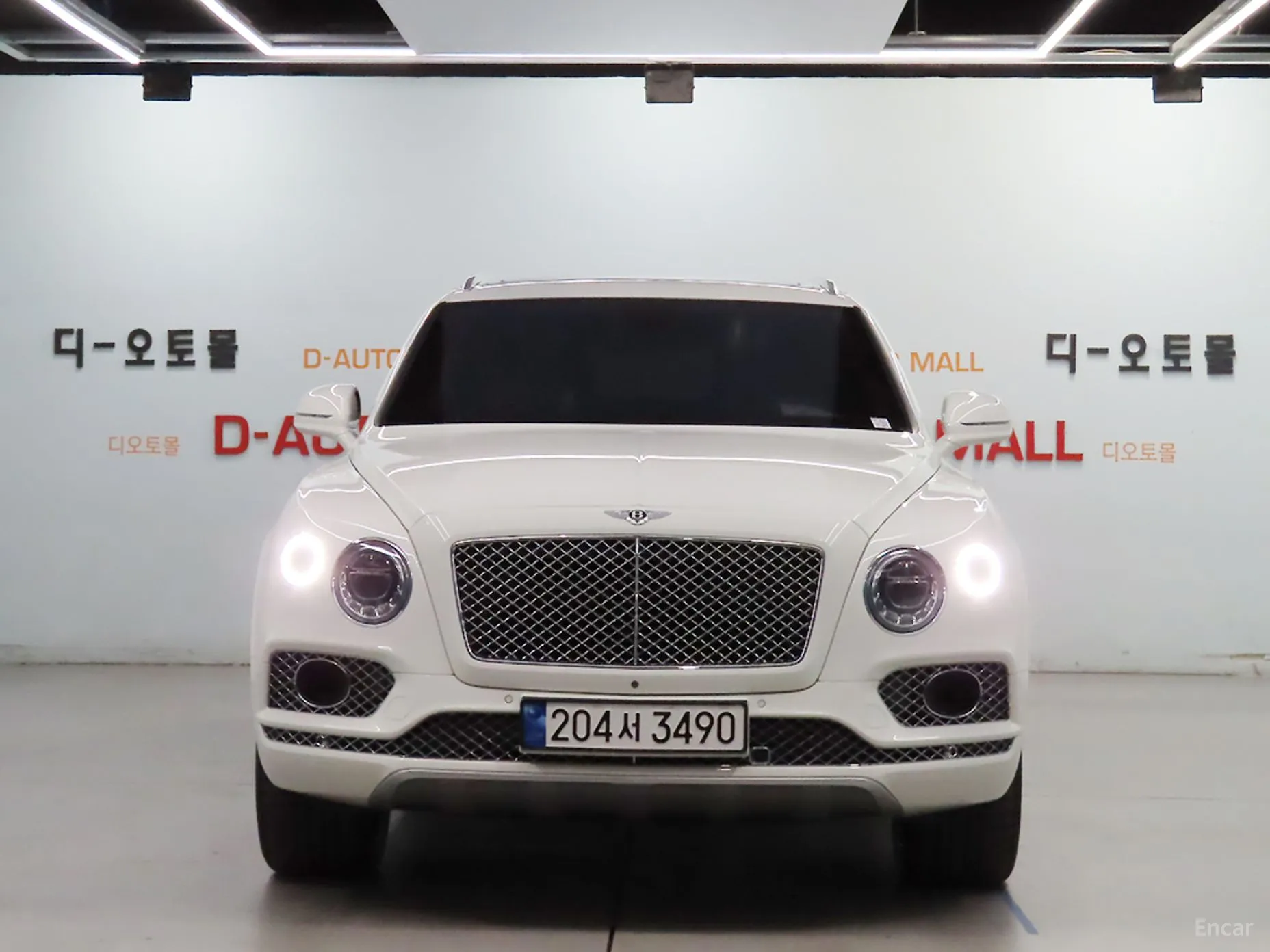 Bentley Bentayga превью 2
