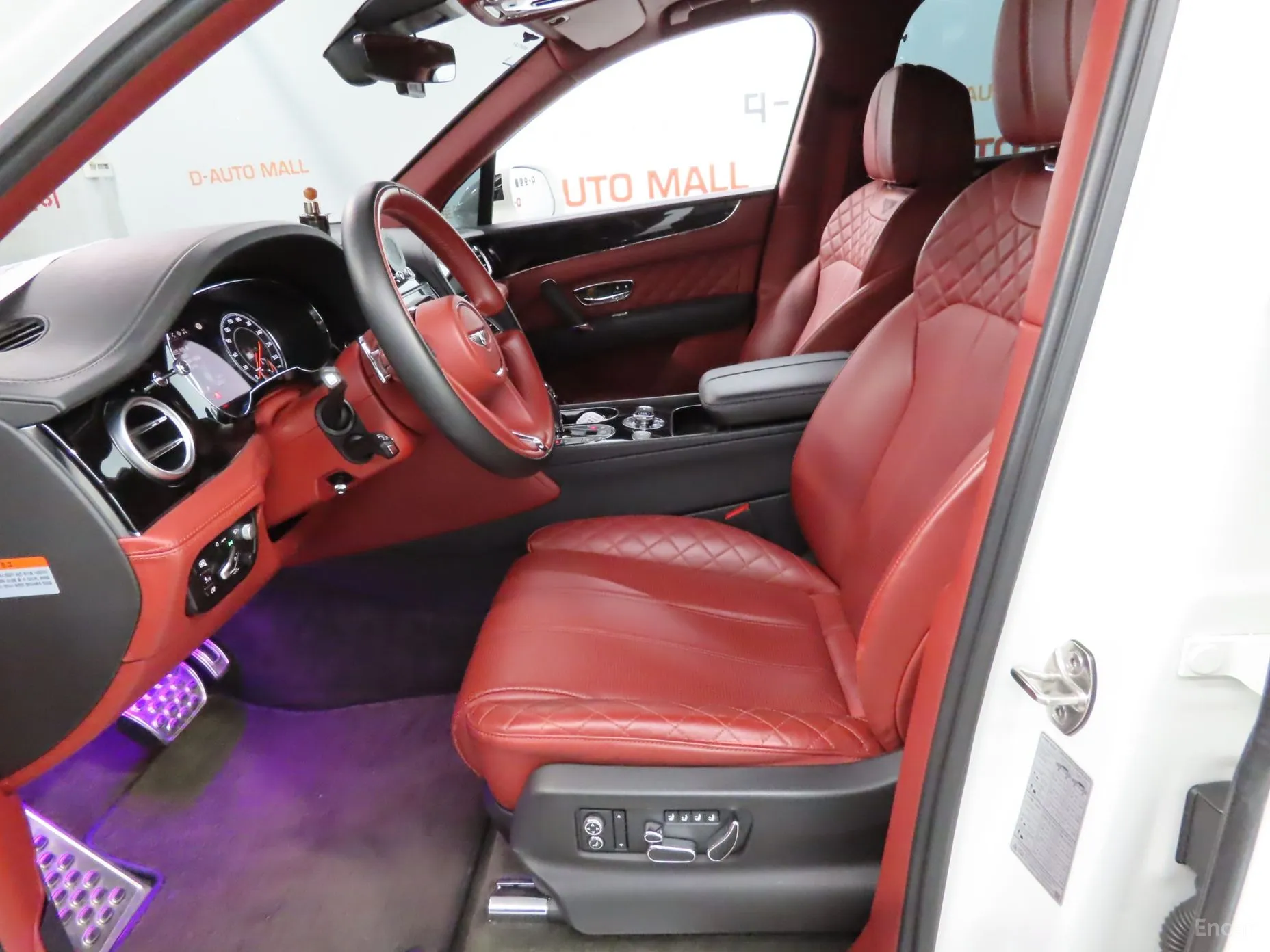 Bentley Bentayga превью 6