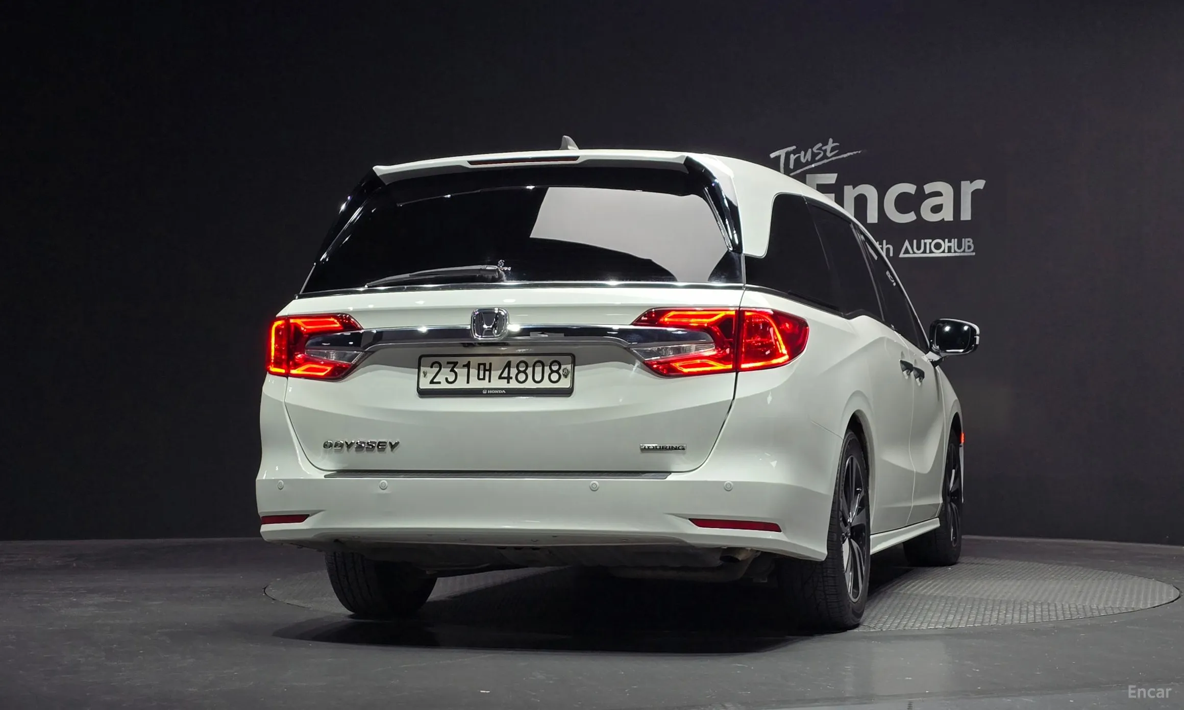 Honda Odyssey превью 4