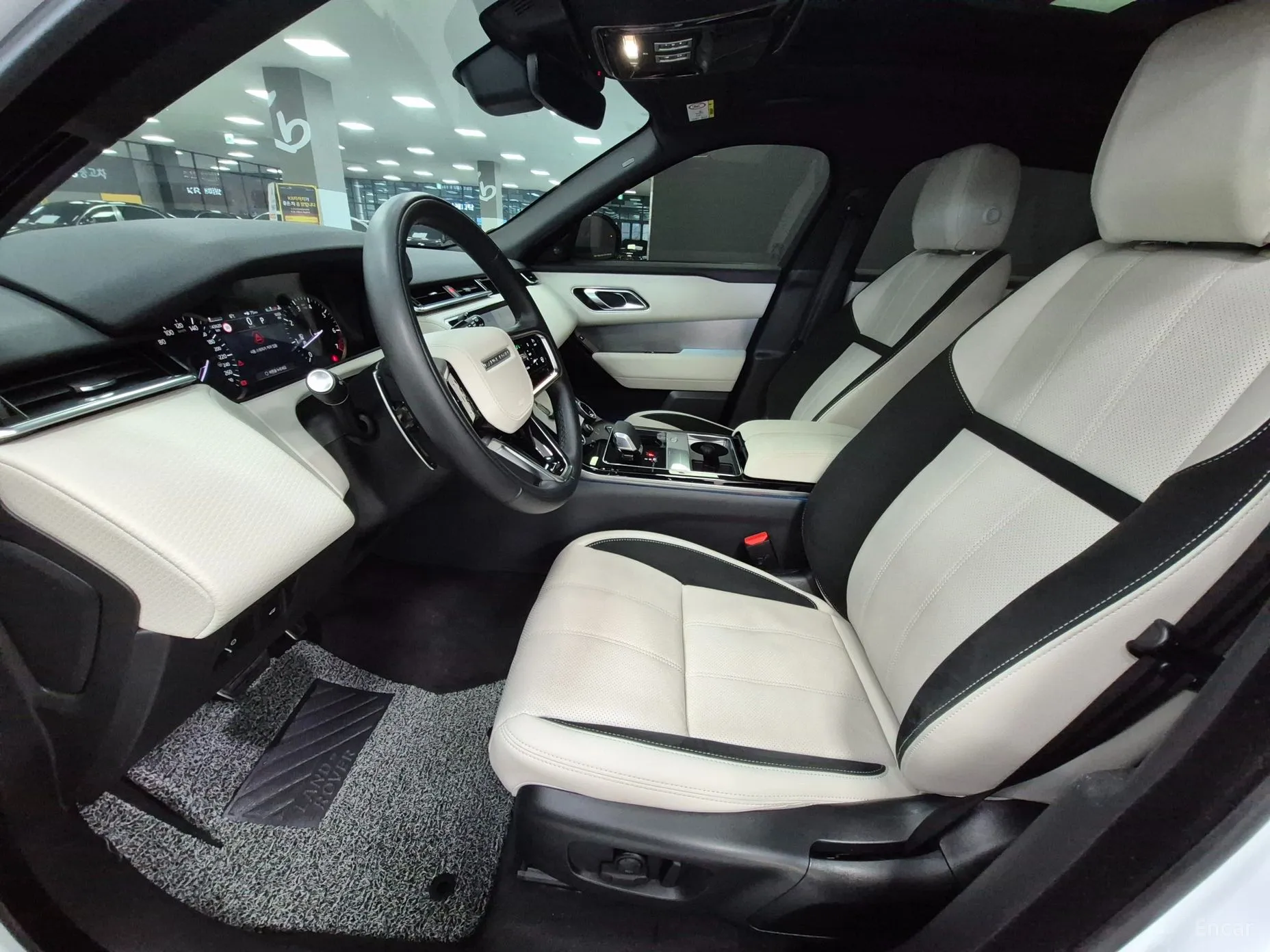 Land Rover Range Rover Bella превью 10