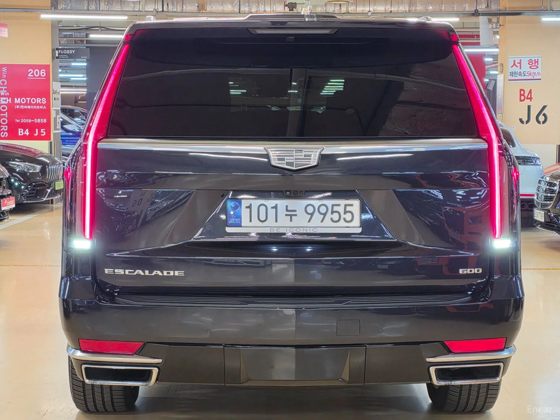 Cadillac Escalade 5th Generation превью 4