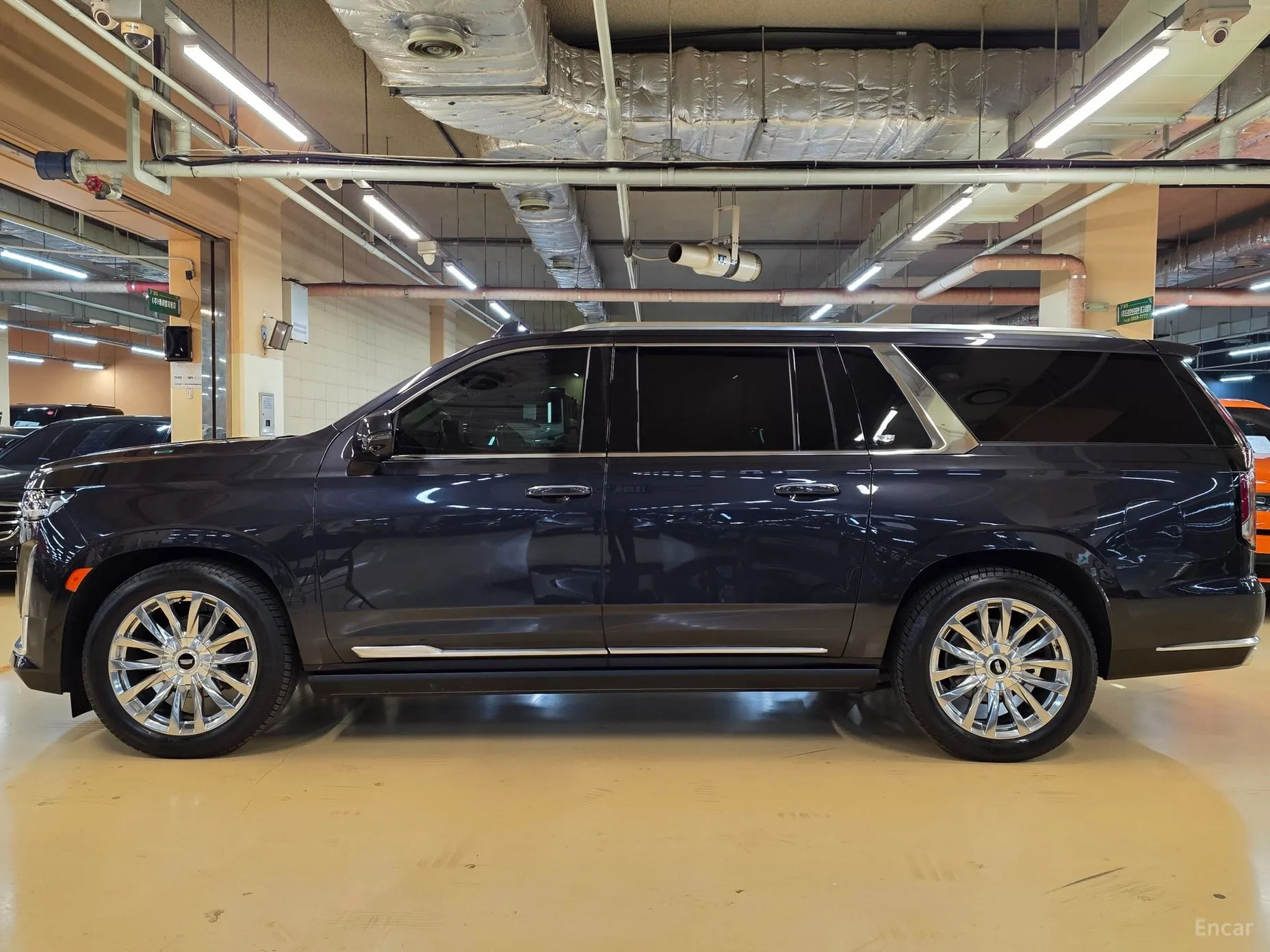 Cadillac Escalade 5th Generation превью 5