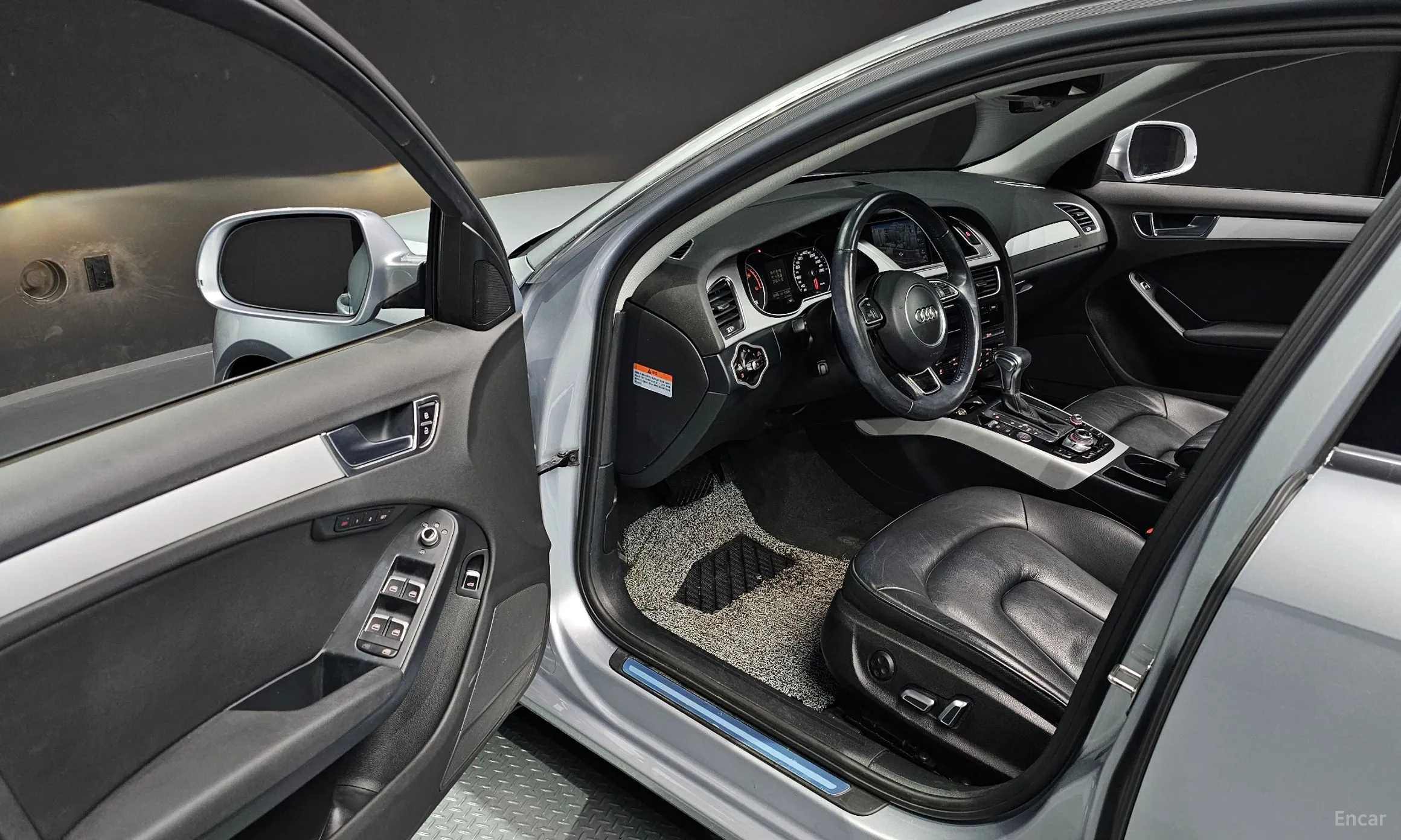 Audi New A4 превью 11