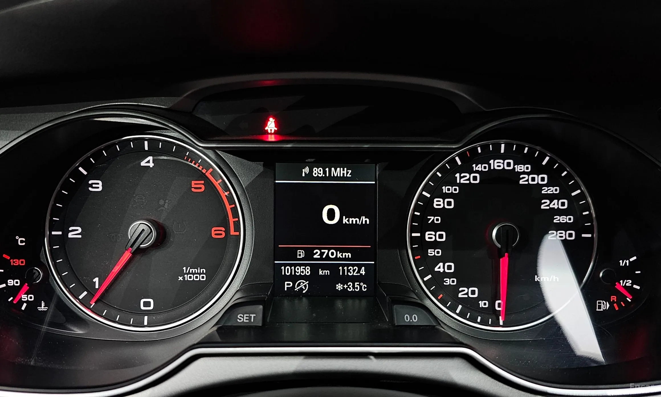 Audi New A4 превью 8
