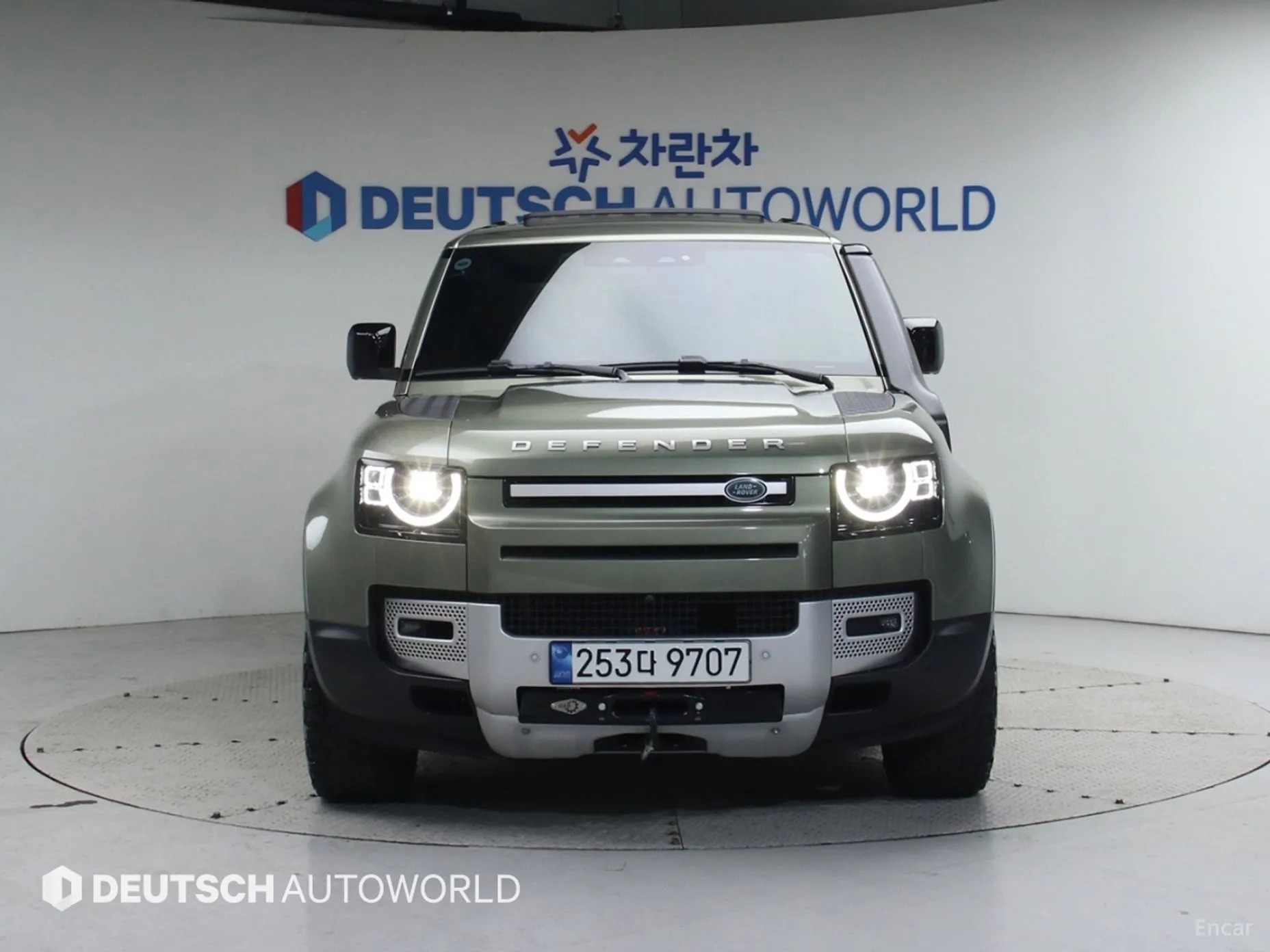 Land Rover Defender (L663) превью 3