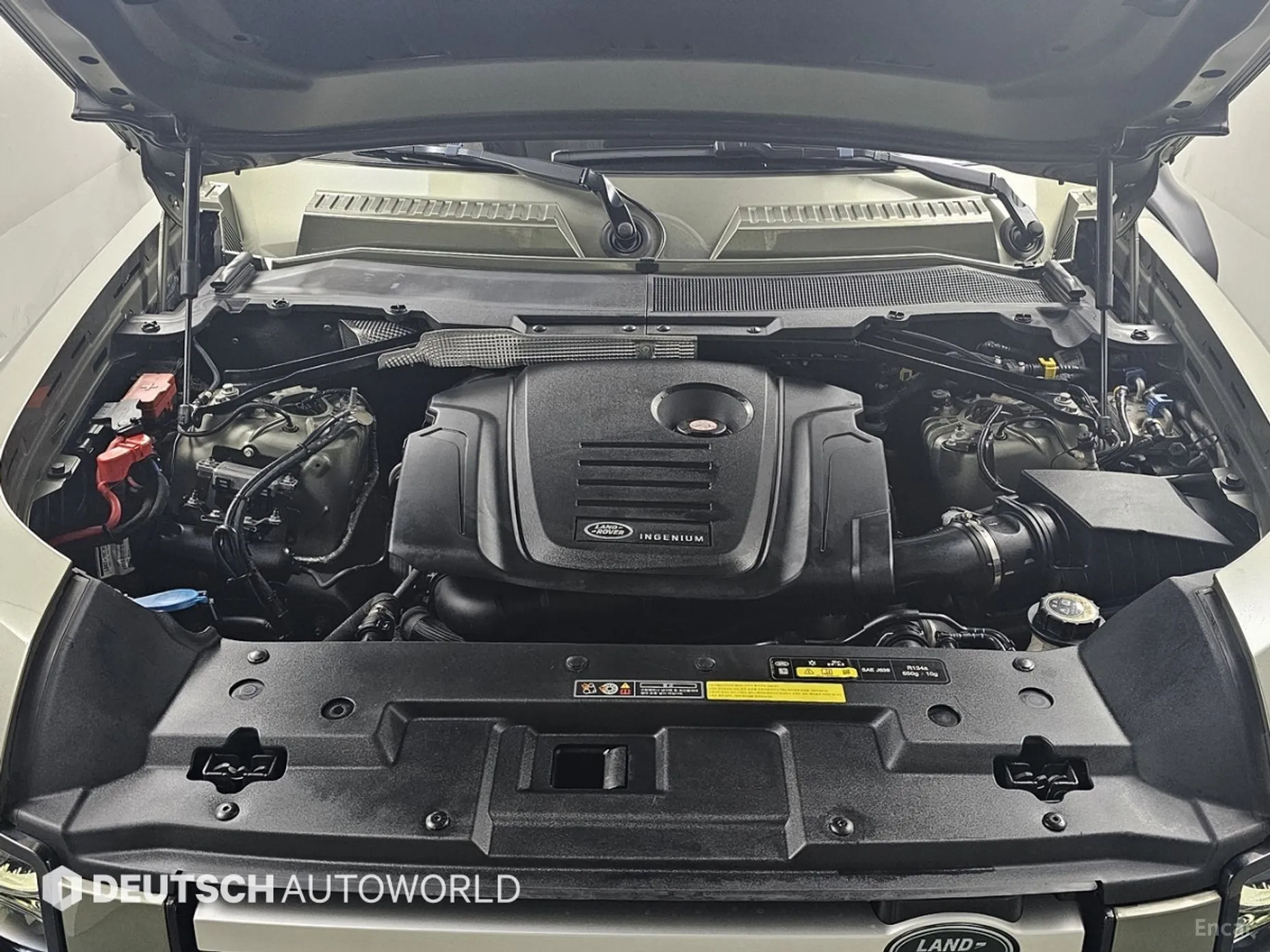 Land Rover Defender (L663) превью 6