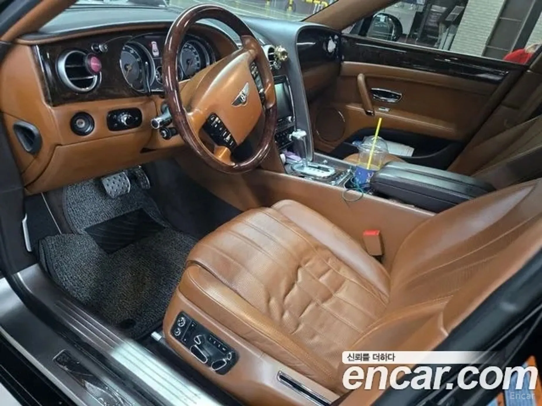 Bentley Flying Spur 2nd Generation превью 13