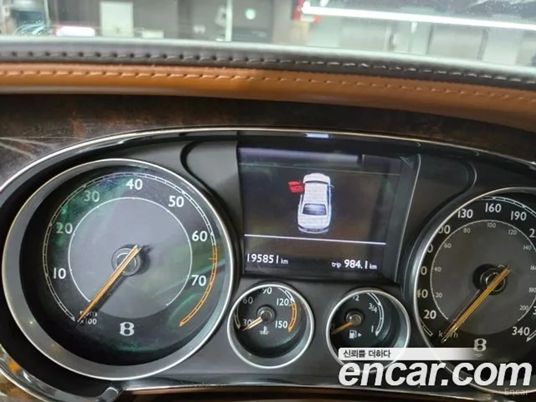 Bentley Flying Spur 2nd Generation превью 15
