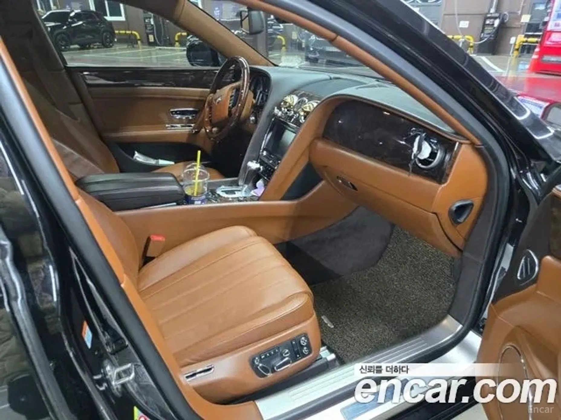Bentley Flying Spur 2nd Generation превью 19
