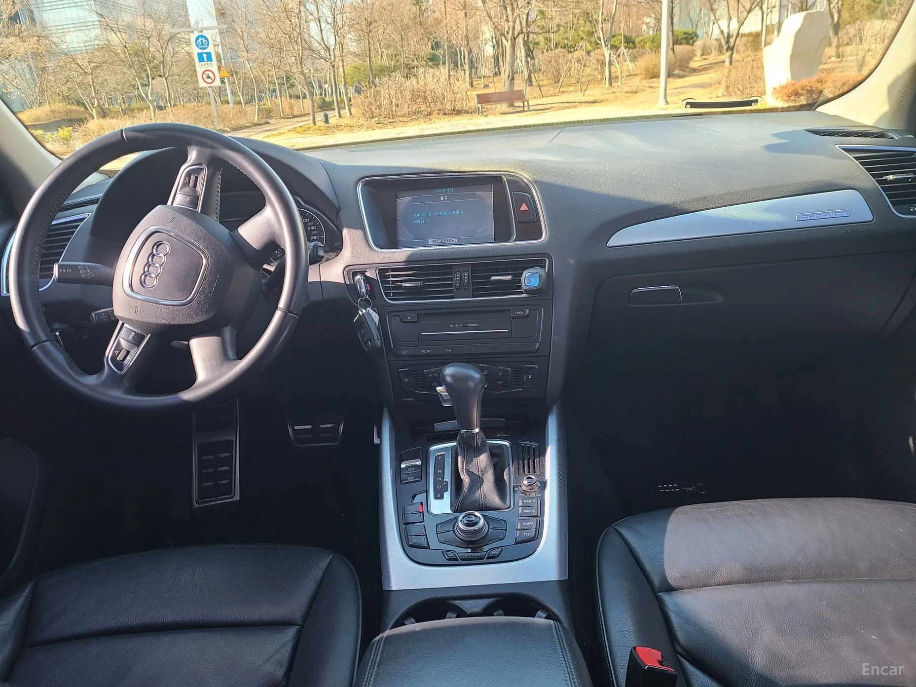 Audi Q5 превью 15