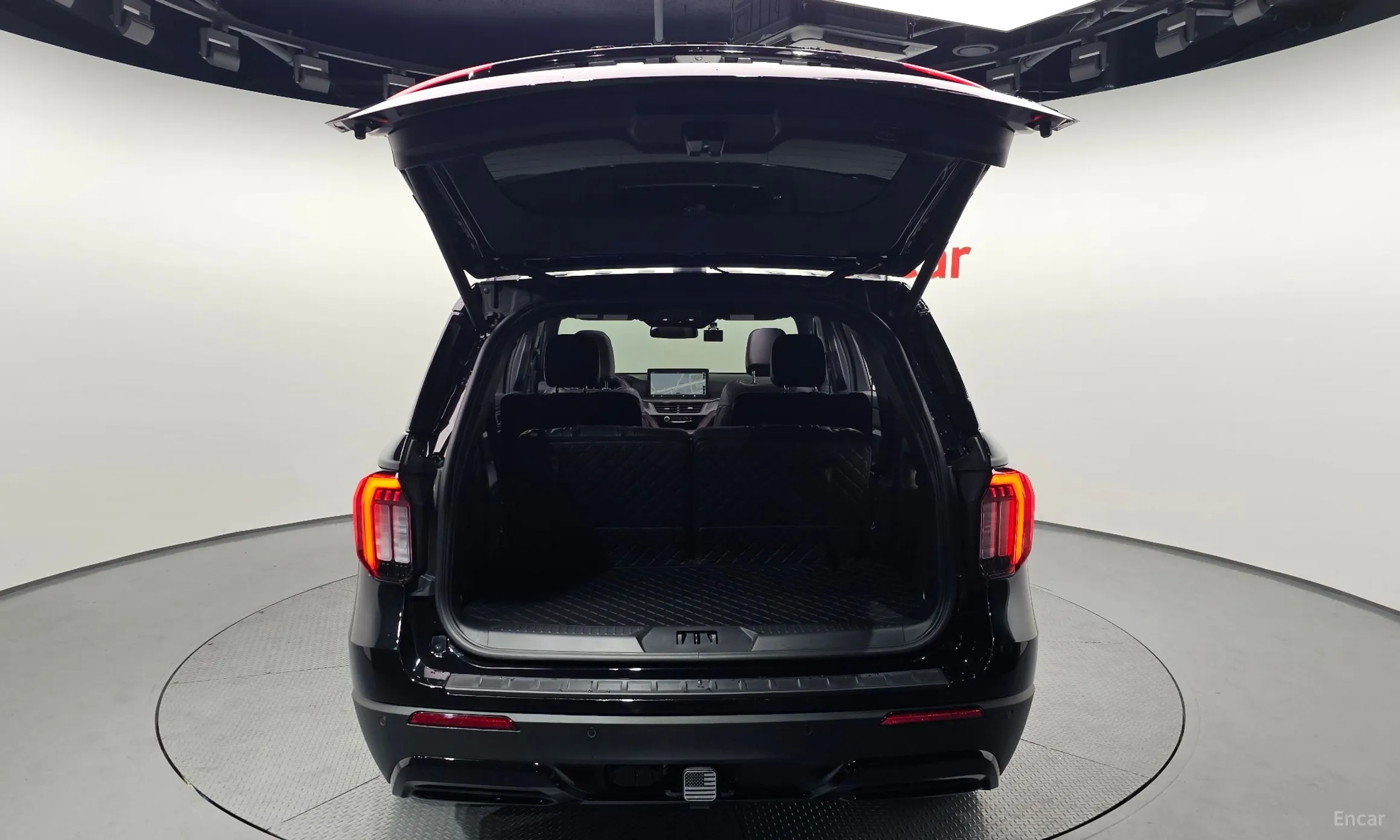 Ford Explorer 6th Generation превью 20