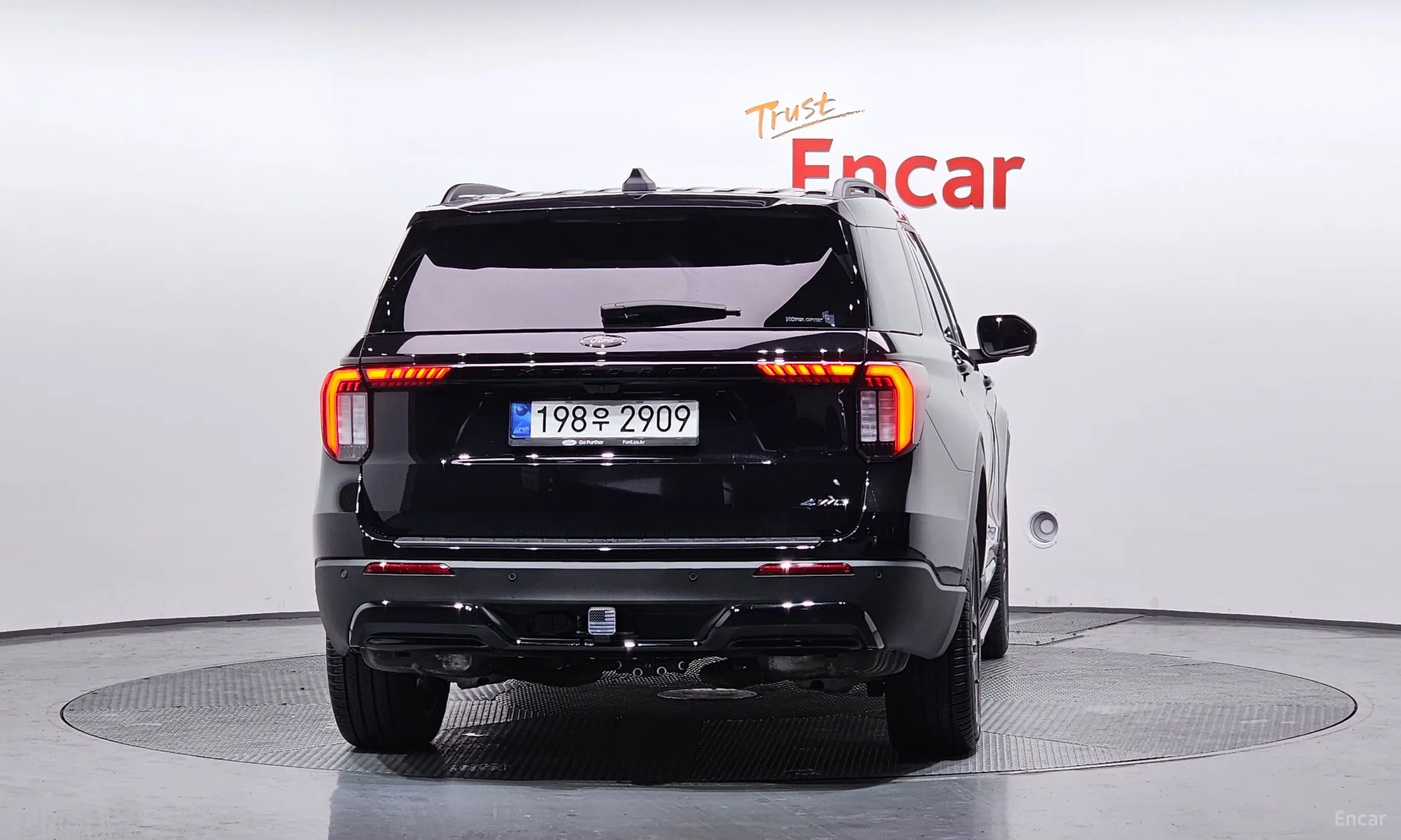 Ford Explorer 6th Generation превью 4