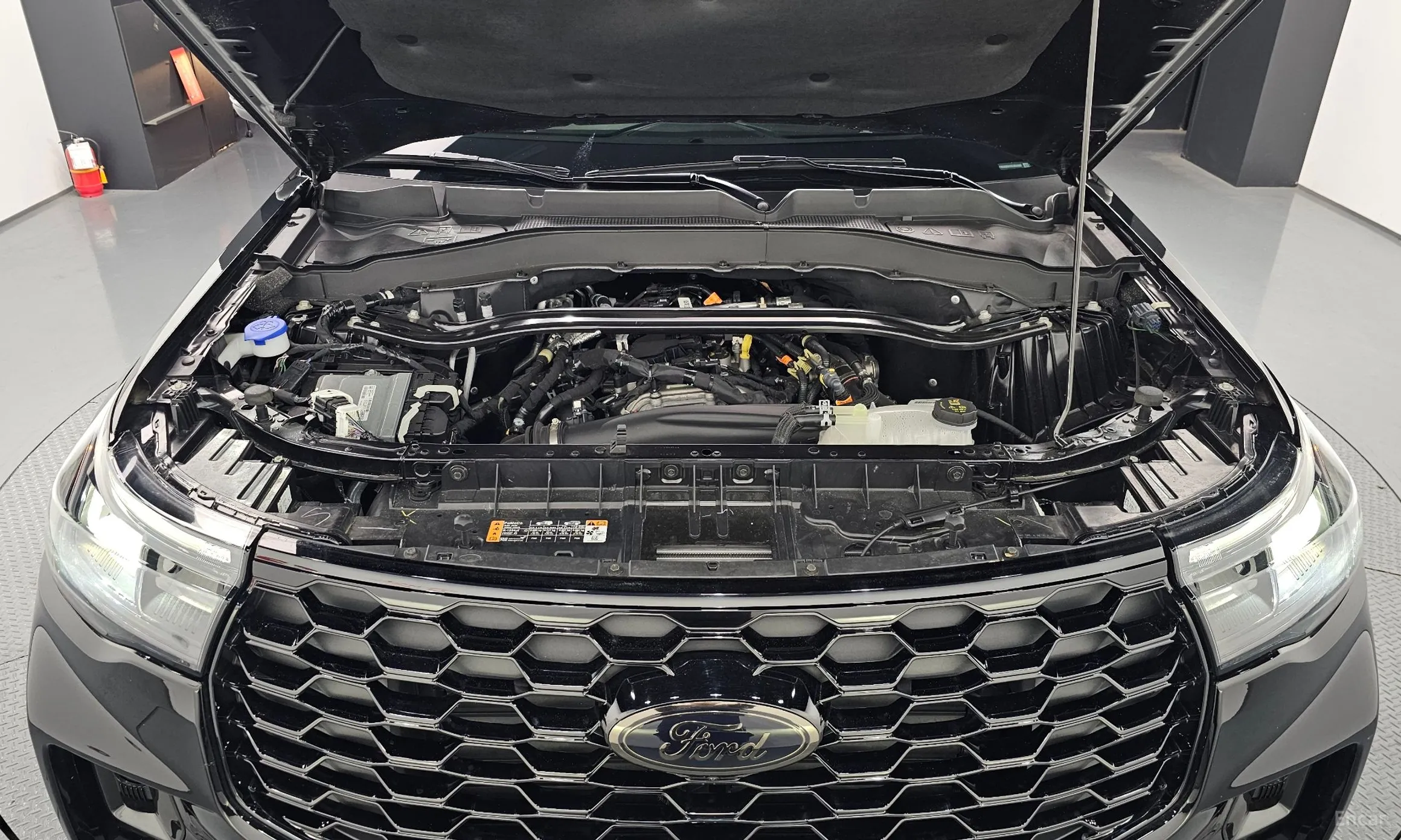 Ford Explorer 6th Generation превью 6