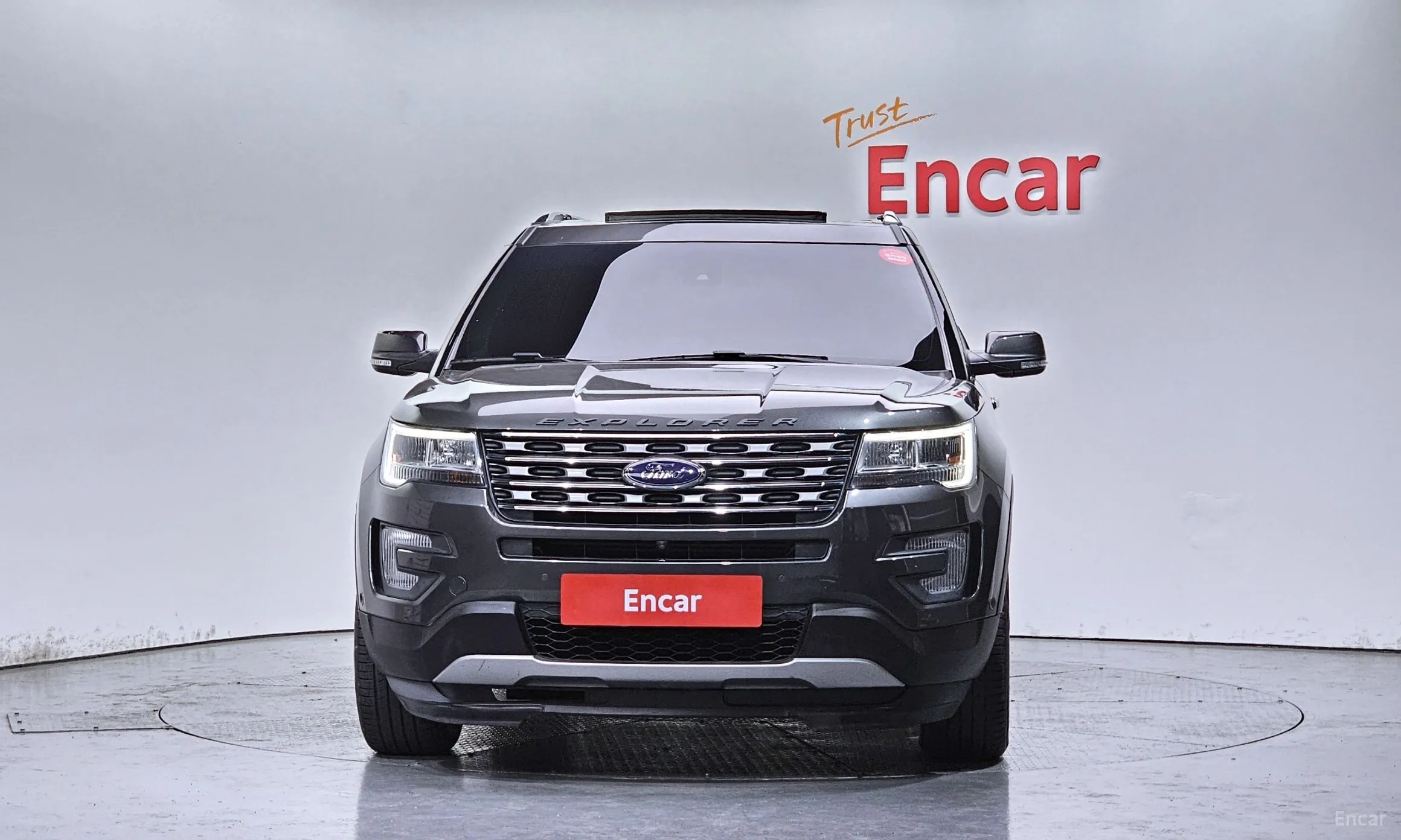 Ford Explorer превью 3