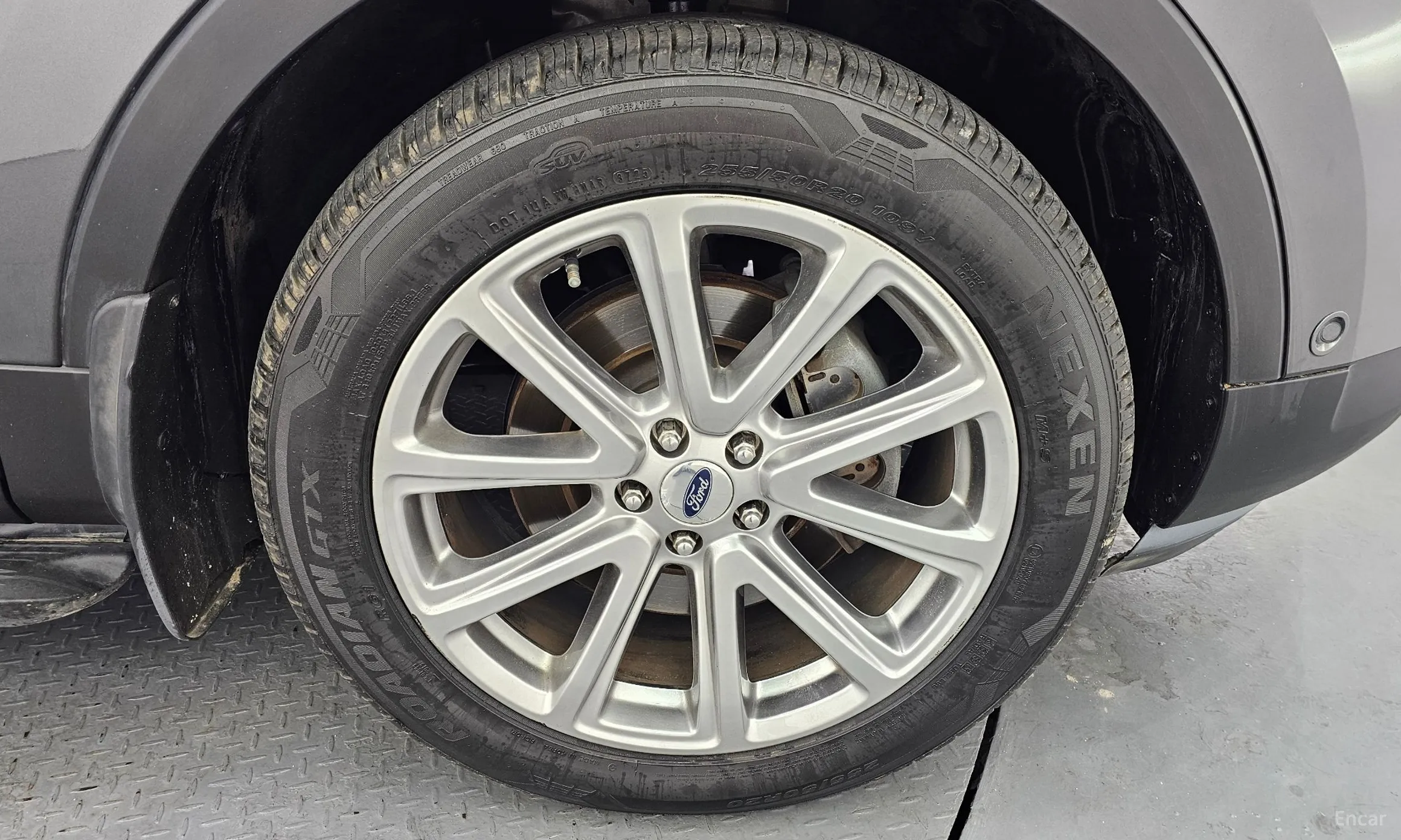 Ford Explorer превью 5