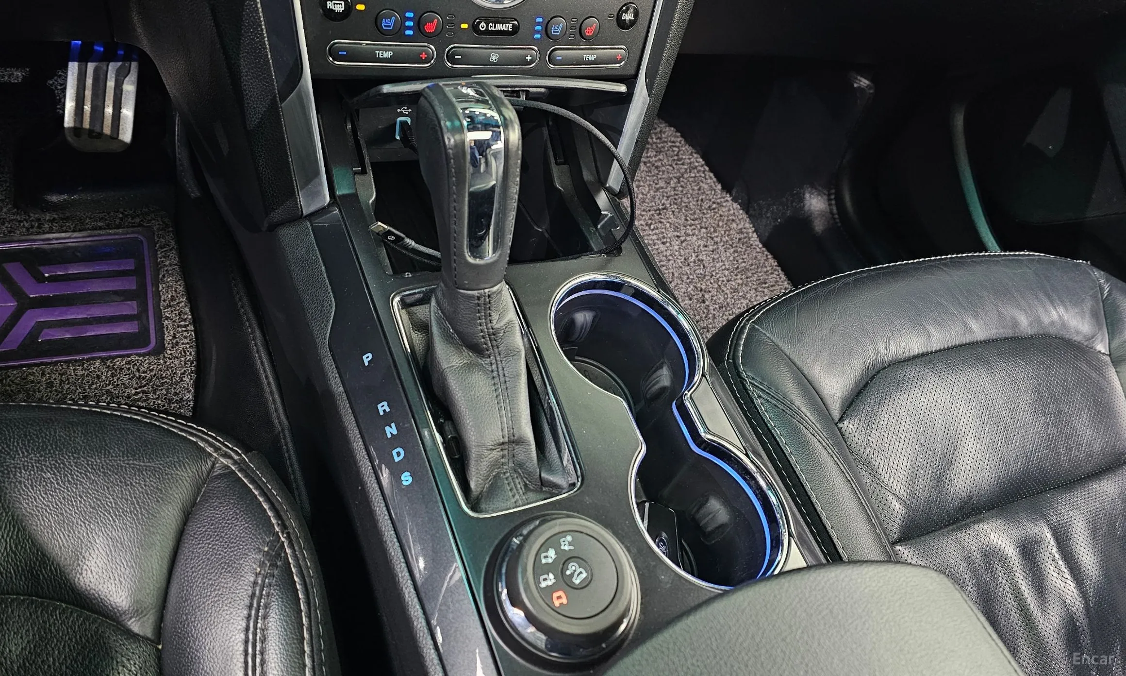 Ford Explorer превью 9