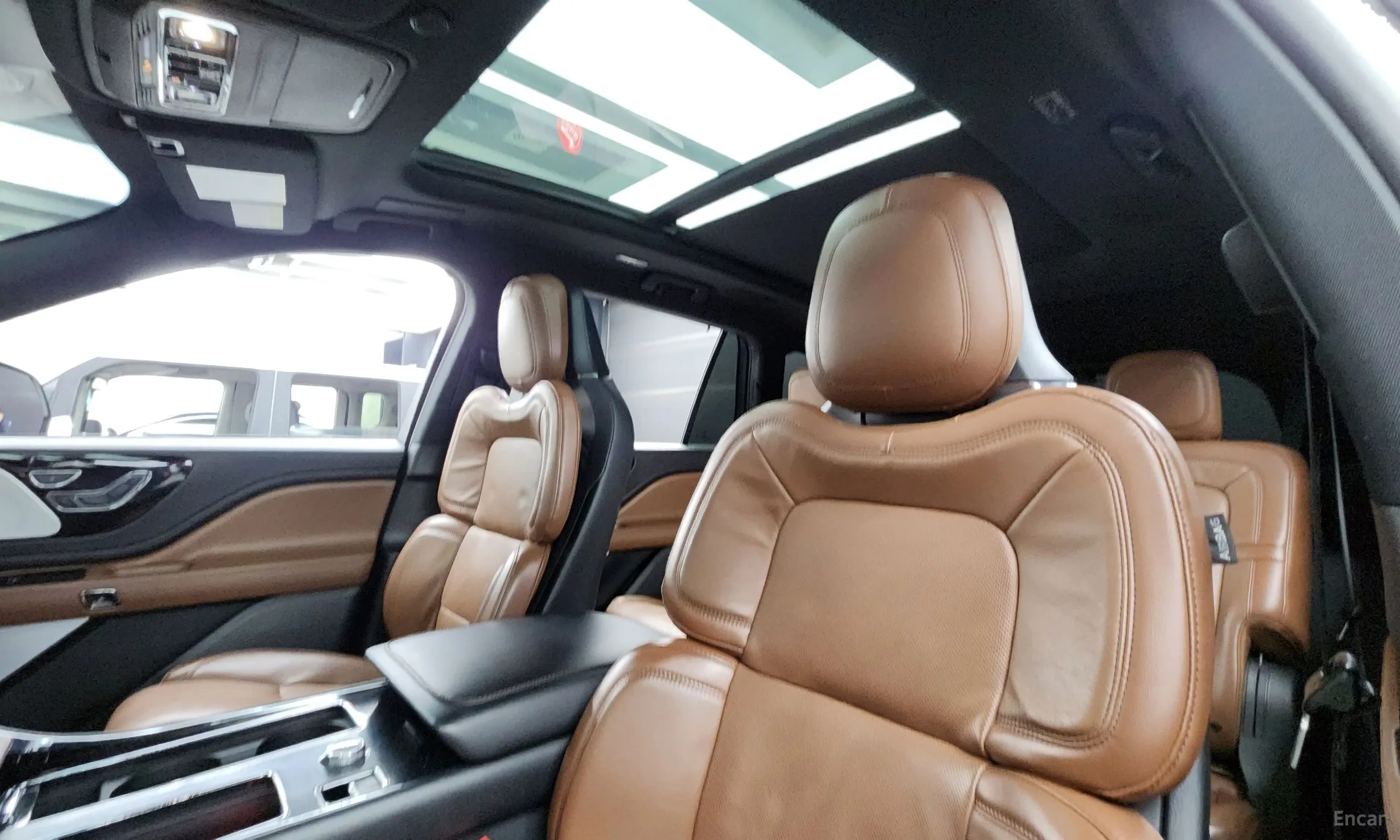 Lincoln Aviator 2nd Generation превью 18