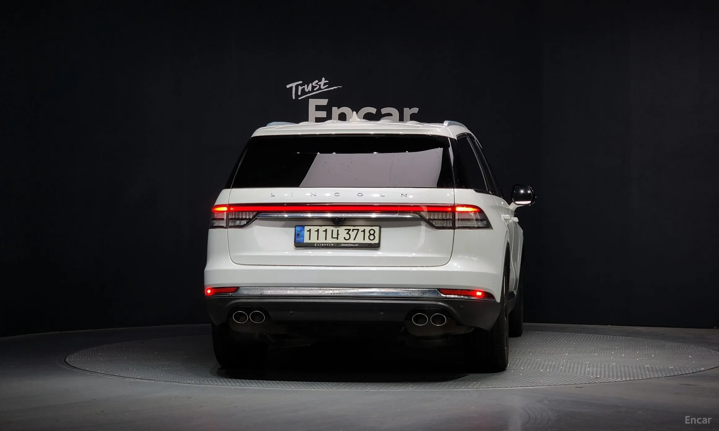 Lincoln Aviator 2nd Generation превью 4
