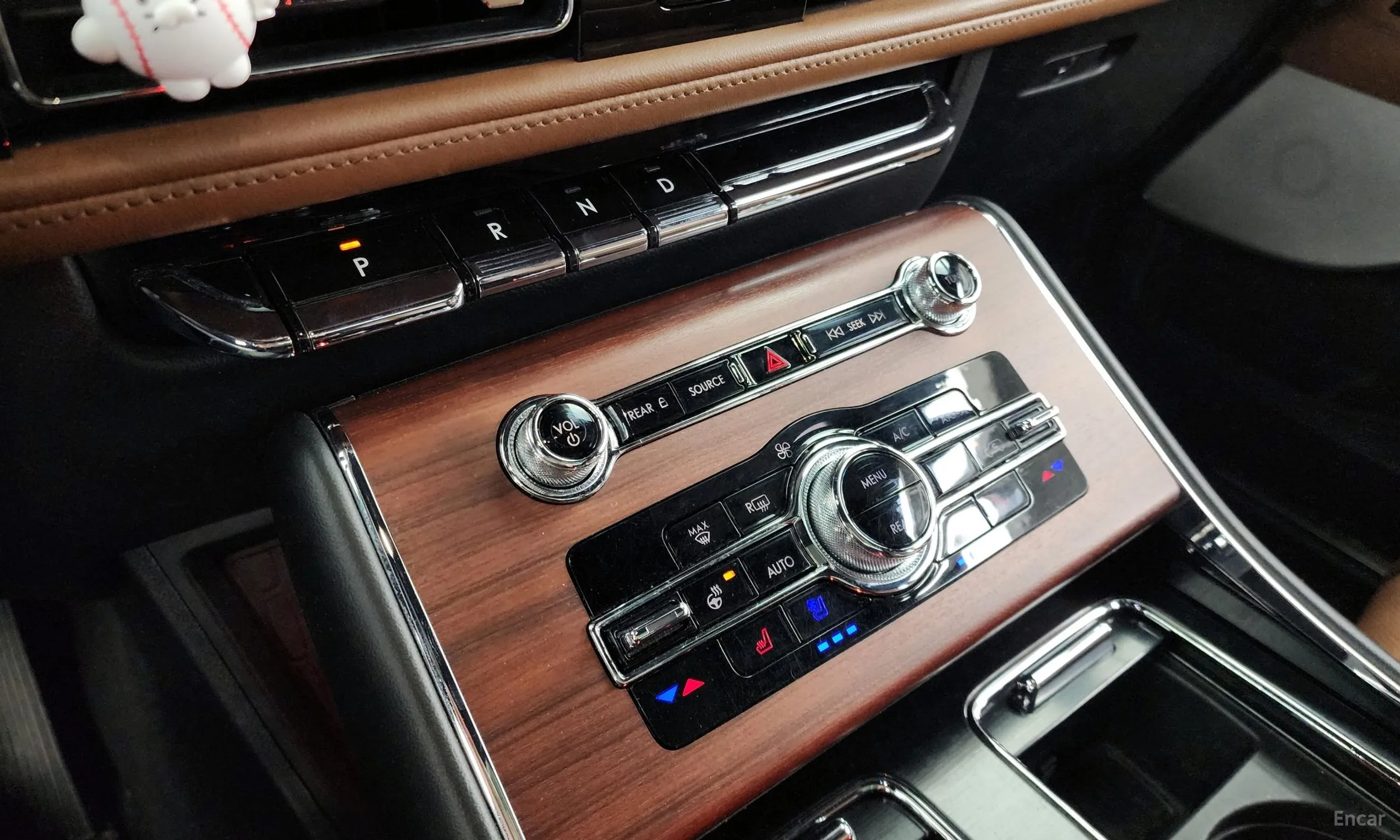 Lincoln Aviator 2nd Generation превью 9