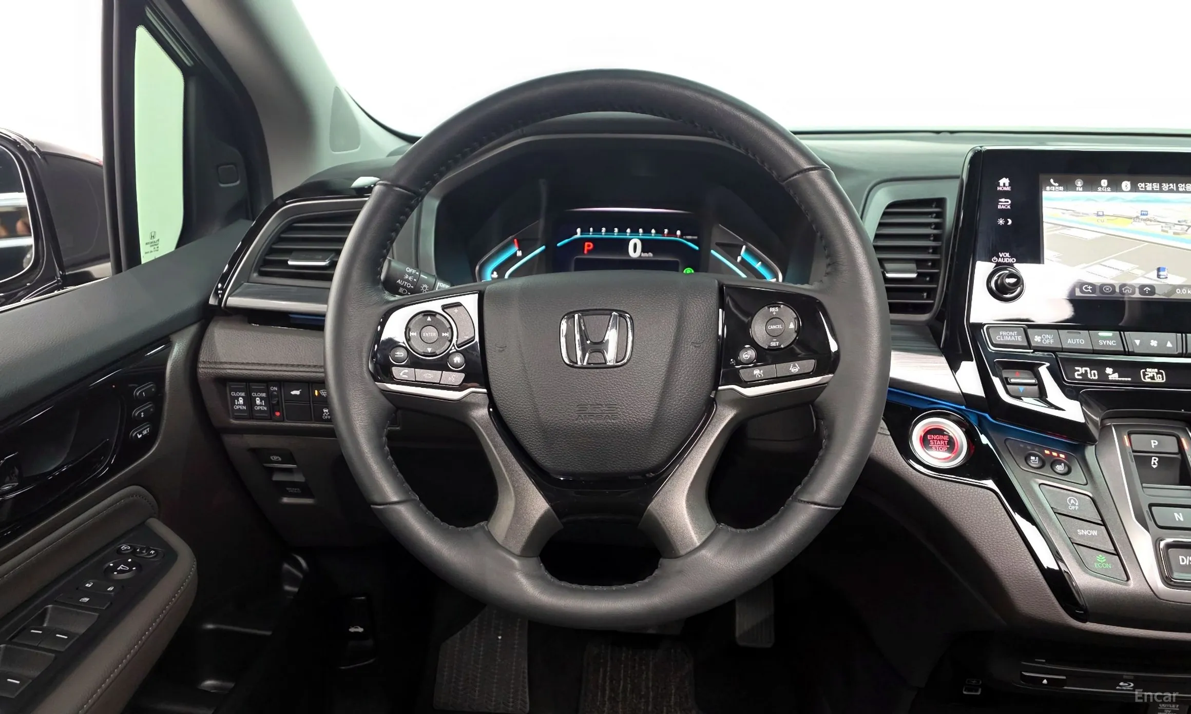 Honda Odyssey превью 13